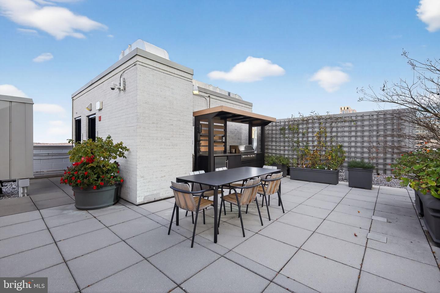 12025 NEW DOMINION PKWY #311, RESTON, Virginia 20190, 1 Bedroom Bedrooms, ,1 BathroomBathrooms,Residential,For sale,12025 NEW DOMINION PKWY #311,VAFX2277988 MLS # VAFX2277988