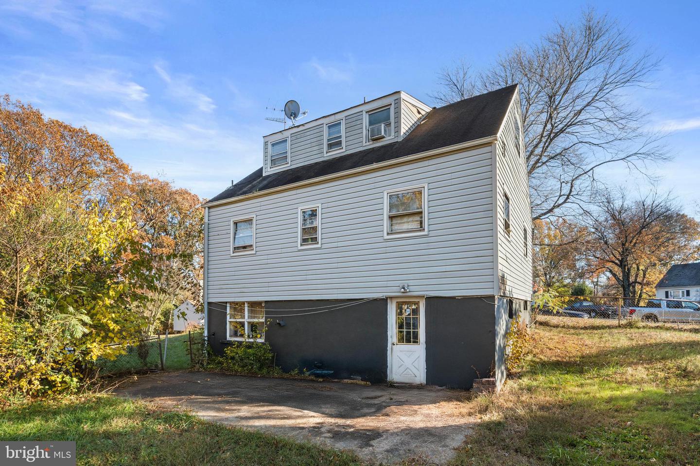 1304 COBB CT, WOODBRIDGE, Virginia 22191, 3 Bedrooms Bedrooms, ,1 BathroomBathrooms,Residential,For sale,1304 COBB CT,VAPW2107346 MLS # VAPW2107346