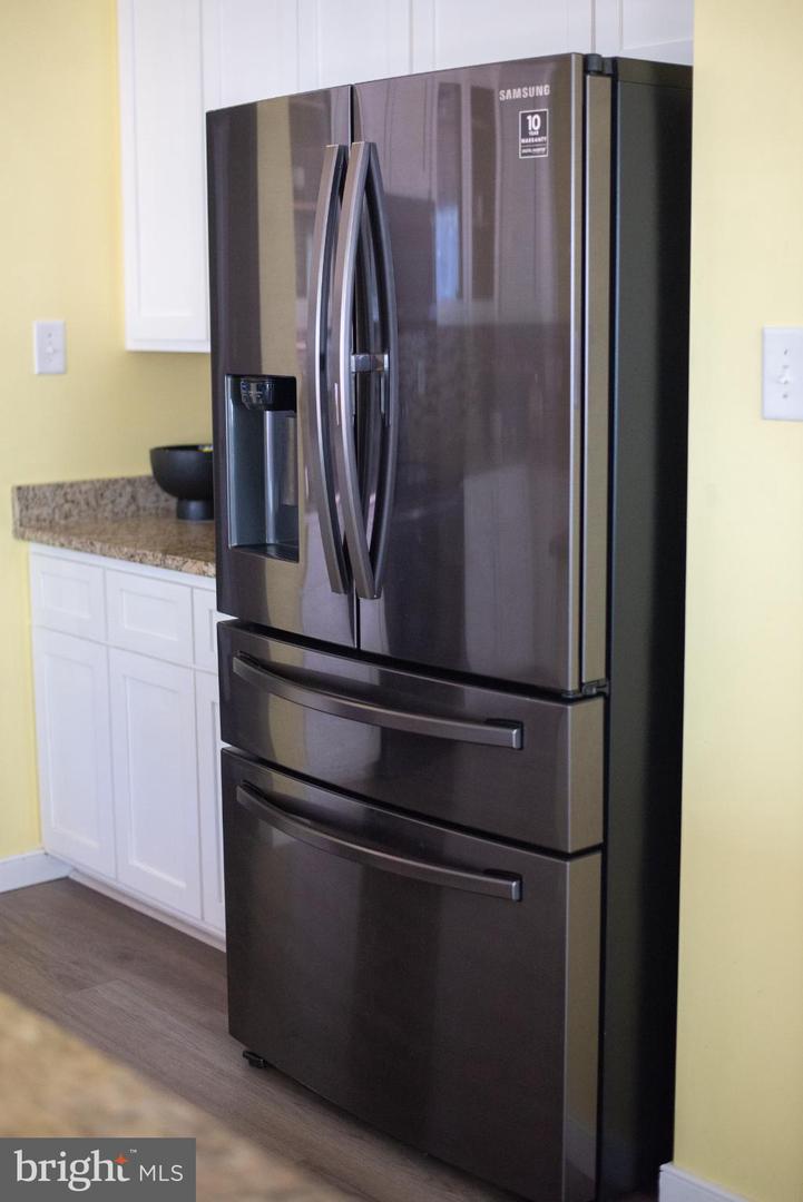 15212 FAIREN LN, SOUTH CHESTERFIELD, Virginia 23834, 5 Bedrooms Bedrooms, 8 Rooms Rooms,3 BathroomsBathrooms,Residential,For sale,15212 FAIREN LN,VACF2001316 MLS # VACF2001316