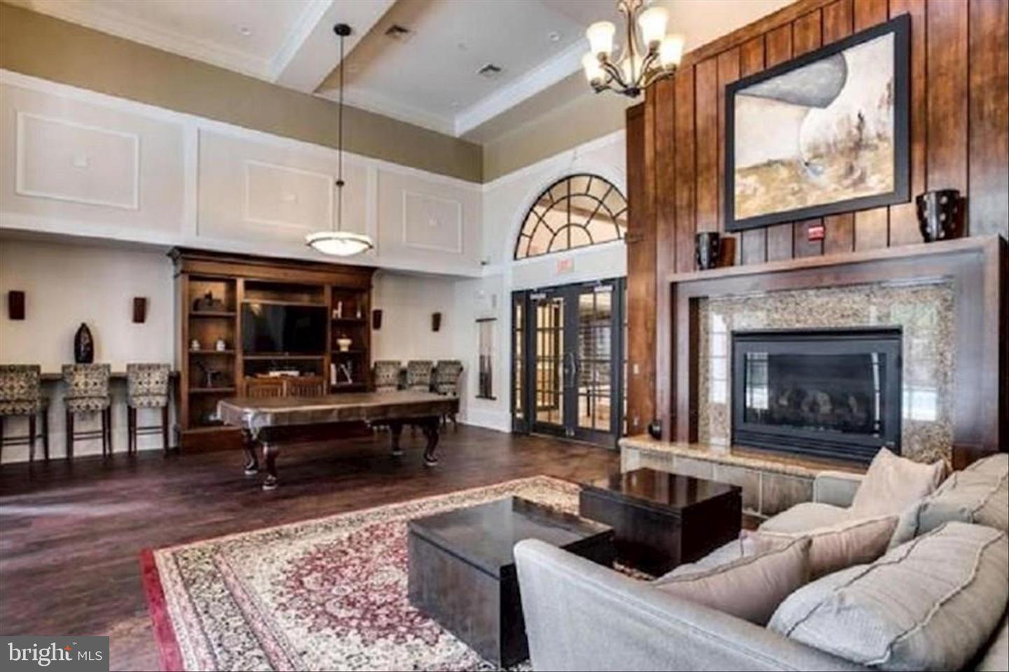 2301 25TH ST S #4-306, ARLINGTON, Virginia 22206, 2 Bedrooms Bedrooms, ,2 BathroomsBathrooms,Residential,For sale,2301 25TH ST S #4-306,VAAR2065752 MLS # VAAR2065752