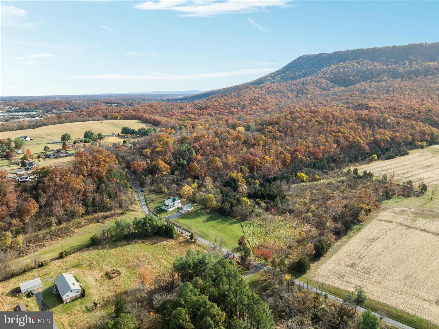 1475 SANDY HOOK RD, STRASBURG, Virginia 22657, 4 Bedrooms Bedrooms, ,2 BathroomsBathrooms,Residential,For sale,1475 SANDY HOOK RD,VASH2012940 MLS # VASH2012940 1475 SANDY HOOK RD, STRASBURG, Virginia 22657, 4 Bedrooms Bedrooms, ,2 BathroomsBathrooms,Residential,For sale,1475 SANDY HOOK RD,VASH2012940 MLS # VASH2012940