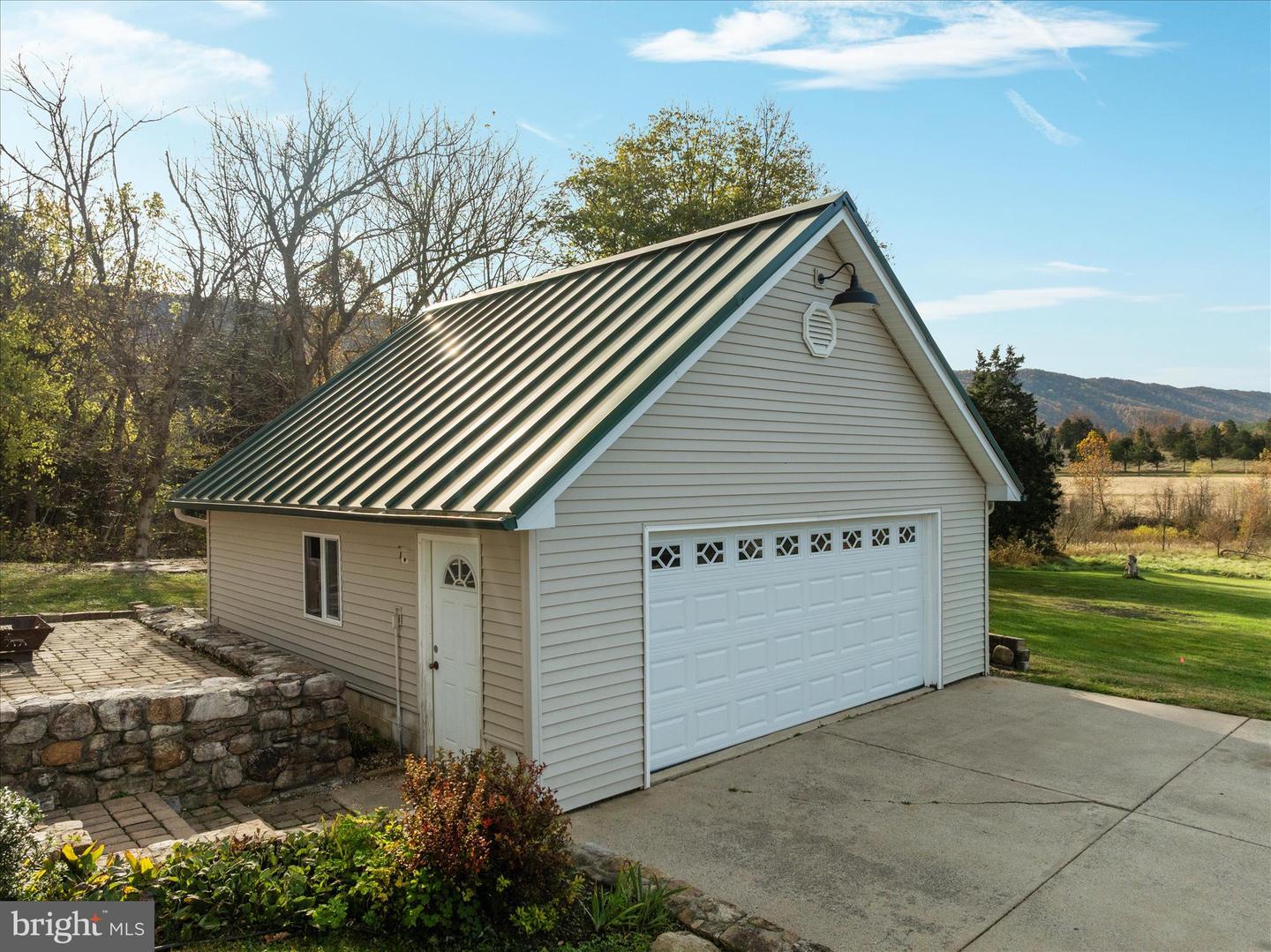 1475 SANDY HOOK RD, STRASBURG, Virginia 22657, 4 Bedrooms Bedrooms, ,2 BathroomsBathrooms,Residential,For sale,1475 SANDY HOOK RD,VASH2012940 MLS # VASH2012940 1475 SANDY HOOK RD, STRASBURG, Virginia 22657, 4 Bedrooms Bedrooms, ,2 BathroomsBathrooms,Residential,For sale,1475 SANDY HOOK RD,VASH2012940 MLS # VASH2012940