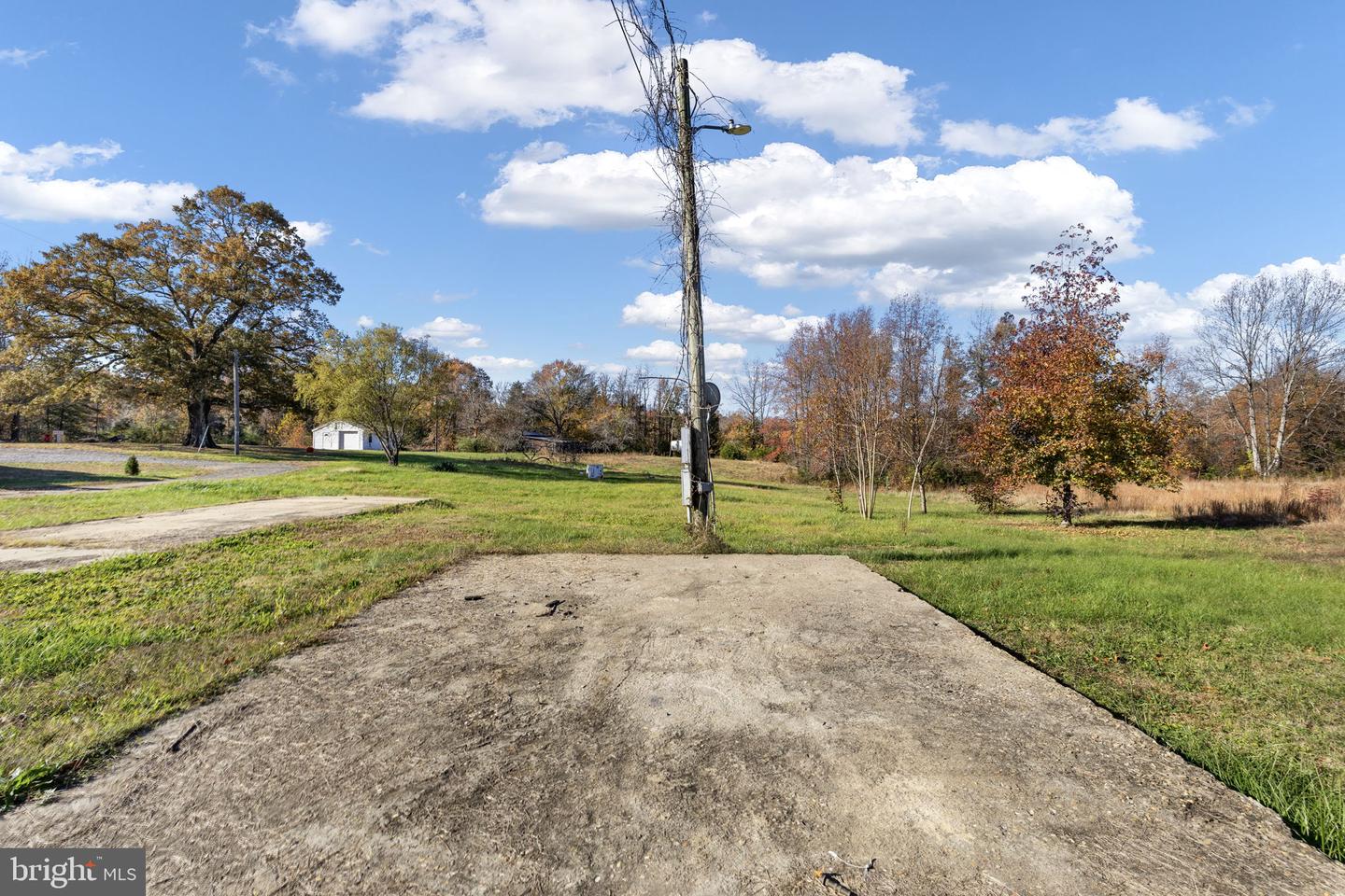 9004 THORNTON ROLLING RD, FREDERICKSBURG, Virginia 22408, 2 Bedrooms Bedrooms, ,2 BathroomsBathrooms,Residential,For sale,9004 THORNTON ROLLING RD,VASP2037458 MLS # VASP2037458