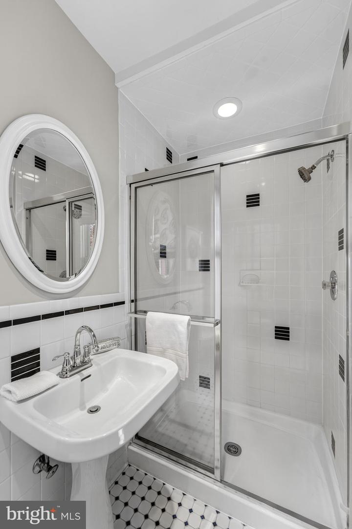 107 KENTUCKY AVE SE, WASHINGTON, District Of Columbia 20003, 4 Bedrooms Bedrooms, ,3 BathroomsBathrooms,Residential,For sale,107 KENTUCKY AVE SE,DCDC2230712 MLS # DCDC2230712 107 KENTUCKY AVE SE, WASHINGTON, District Of Columbia 20003, 4 Bedrooms Bedrooms, ,3 BathroomsBathrooms,Residential,For sale,107 KENTUCKY AVE SE,DCDC2230712 MLS # DCDC2230712