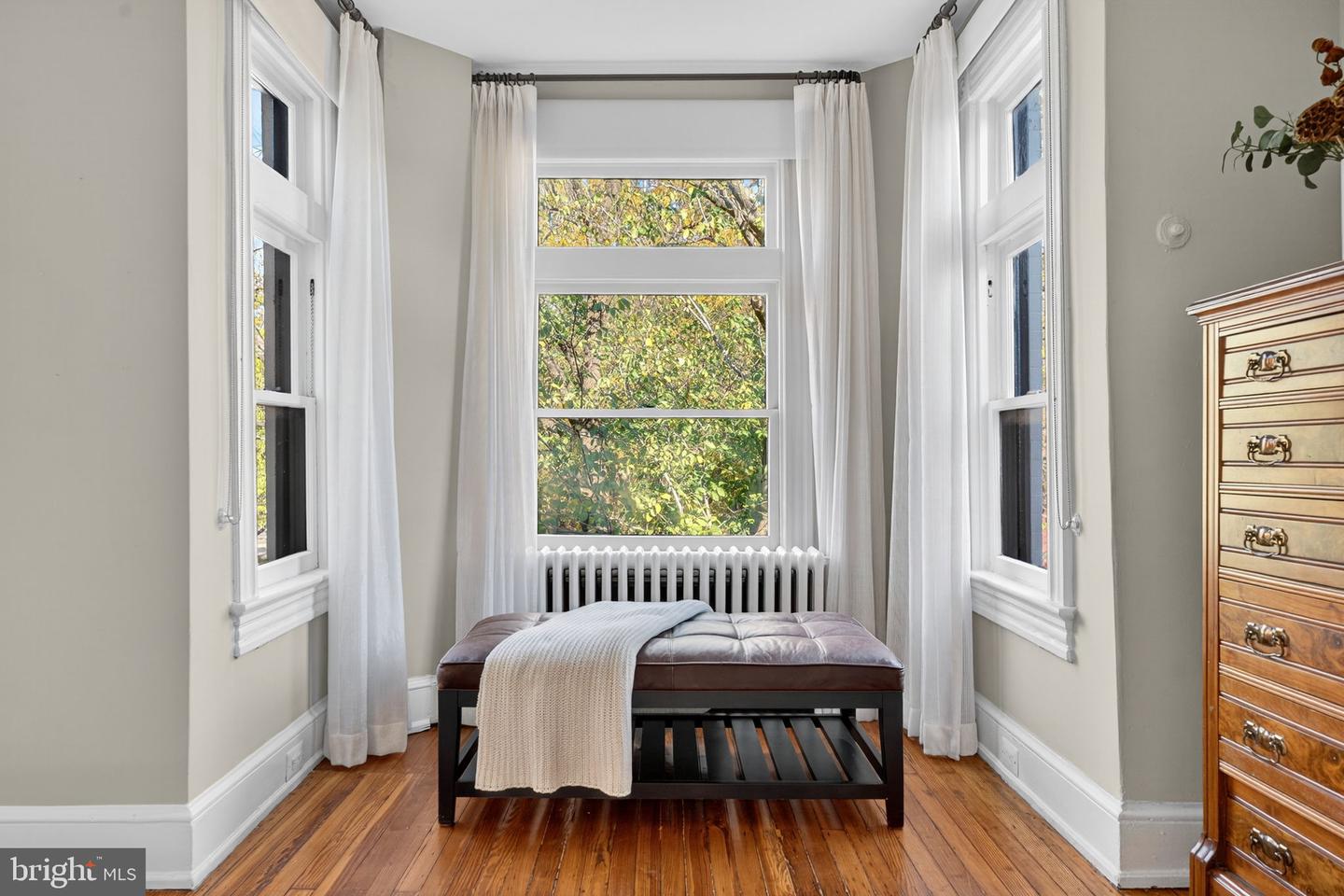 107 KENTUCKY AVE SE, WASHINGTON, District Of Columbia 20003, 4 Bedrooms Bedrooms, ,3 BathroomsBathrooms,Residential,For sale,107 KENTUCKY AVE SE,DCDC2230712 MLS # DCDC2230712 107 KENTUCKY AVE SE, WASHINGTON, District Of Columbia 20003, 4 Bedrooms Bedrooms, ,3 BathroomsBathrooms,Residential,For sale,107 KENTUCKY AVE SE,DCDC2230712 MLS # DCDC2230712