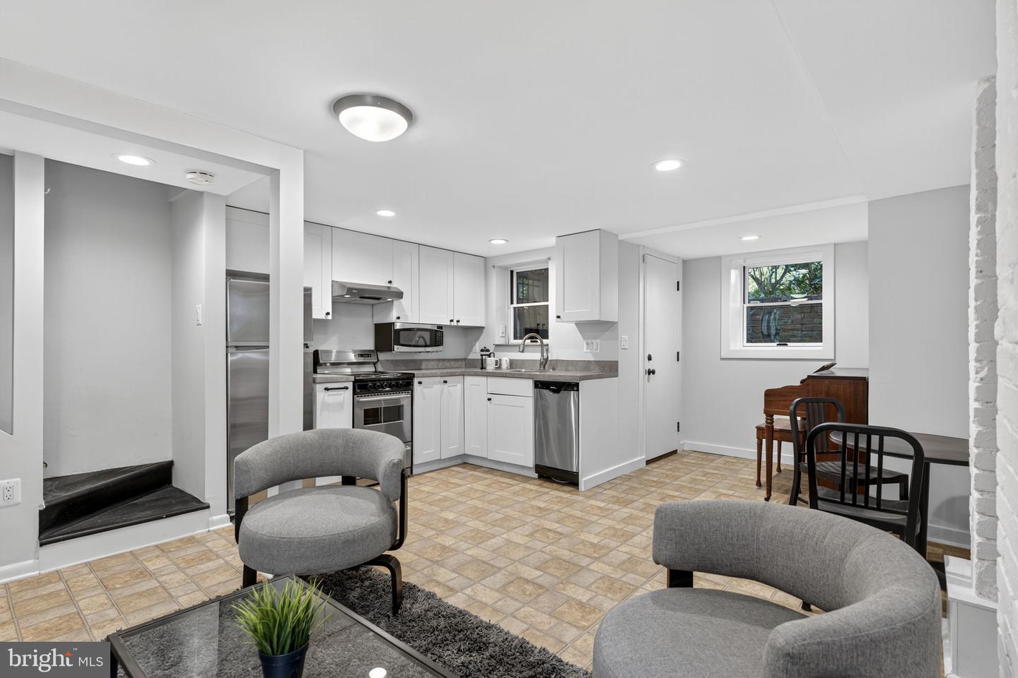 107 KENTUCKY AVE SE, WASHINGTON, District Of Columbia 20003, 4 Bedrooms Bedrooms, ,3 BathroomsBathrooms,Residential,For sale,107 KENTUCKY AVE SE,DCDC2230712 MLS # DCDC2230712 107 KENTUCKY AVE SE, WASHINGTON, District Of Columbia 20003, 4 Bedrooms Bedrooms, ,3 BathroomsBathrooms,Residential,For sale,107 KENTUCKY AVE SE,DCDC2230712 MLS # DCDC2230712