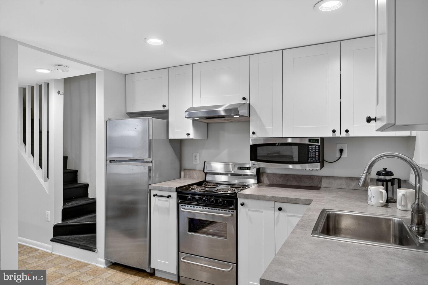 107 KENTUCKY AVE SE, WASHINGTON, District Of Columbia 20003, 4 Bedrooms Bedrooms, ,3 BathroomsBathrooms,Residential,For sale,107 KENTUCKY AVE SE,DCDC2230712 MLS # DCDC2230712 107 KENTUCKY AVE SE, WASHINGTON, District Of Columbia 20003, 4 Bedrooms Bedrooms, ,3 BathroomsBathrooms,Residential,For sale,107 KENTUCKY AVE SE,DCDC2230712 MLS # DCDC2230712