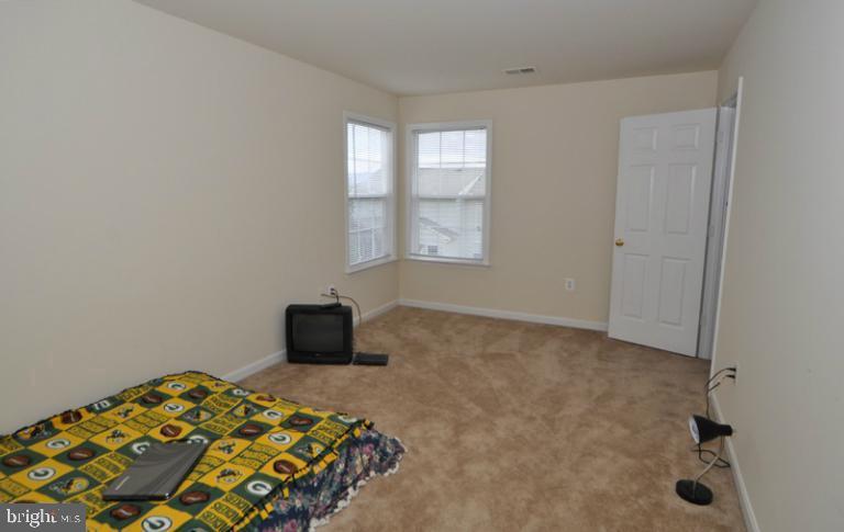 401 E LOUDOUN VALLEY DR, PURCELLVILLE, Virginia 20132, 5 Bedrooms Bedrooms, ,3 BathroomsBathrooms,Residential,For sale,401 E LOUDOUN VALLEY DR,VALO2110712 MLS # VALO2110712 401 E LOUDOUN VALLEY DR, PURCELLVILLE, Virginia 20132, 5 Bedrooms Bedrooms, ,3 BathroomsBathrooms,Residential,For sale,401 E LOUDOUN VALLEY DR,VALO2110712 MLS # VALO2110712