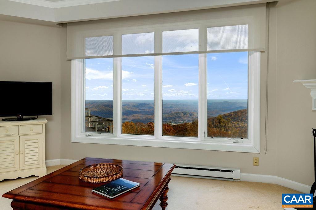 1817 HIGH RIDGE CT CONDOS, ROSELAND, Virginia 22967, 3 Bedrooms Bedrooms, ,3 BathroomsBathrooms,Residential,For sale,1817 HIGH RIDGE CT CONDOS,670800 MLS # 670800