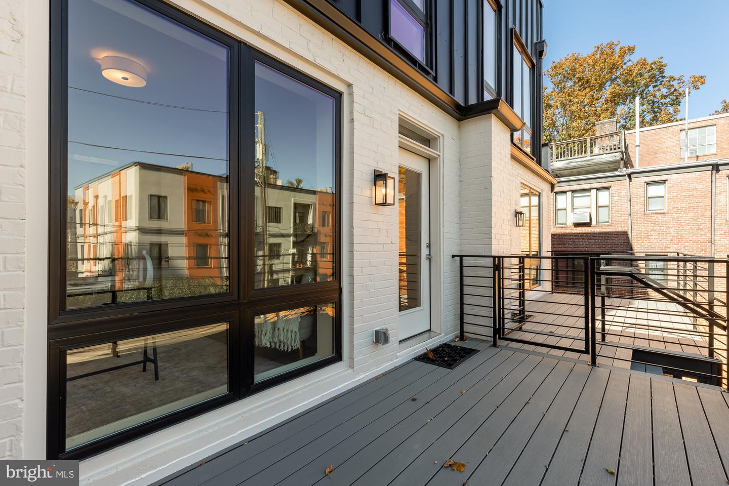 2647 41ST ST NW #4, WASHINGTON, District Of Columbia 20007, 3 Bedrooms Bedrooms, ,2 BathroomsBathrooms,Residential,For sale,2647 41ST ST NW #4,DCDC2230774 MLS # DCDC2230774