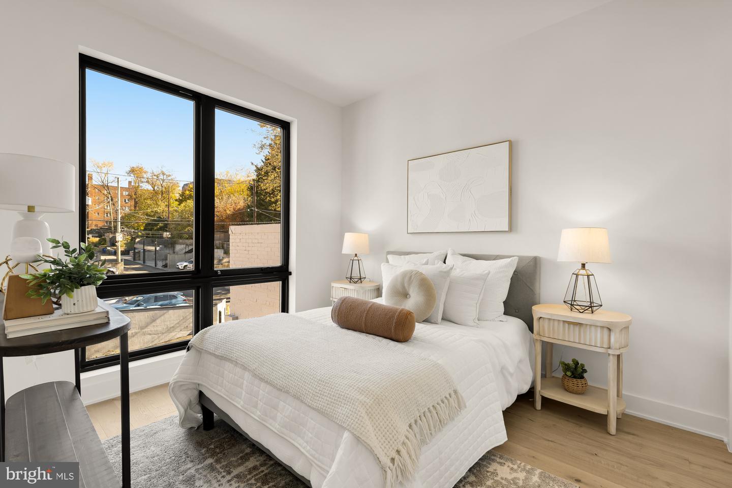 2647 41ST ST NW #4, WASHINGTON, District Of Columbia 20007, 3 Bedrooms Bedrooms, ,2 BathroomsBathrooms,Residential,For sale,2647 41ST ST NW #4,DCDC2230774 MLS # DCDC2230774