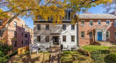 2647 41ST ST NW #4, WASHINGTON, District Of Columbia 20007, 3 Bedrooms Bedrooms, ,2 BathroomsBathrooms,Residential,For sale,2647 41ST ST NW #4,DCDC2230774 MLS # DCDC2230774
