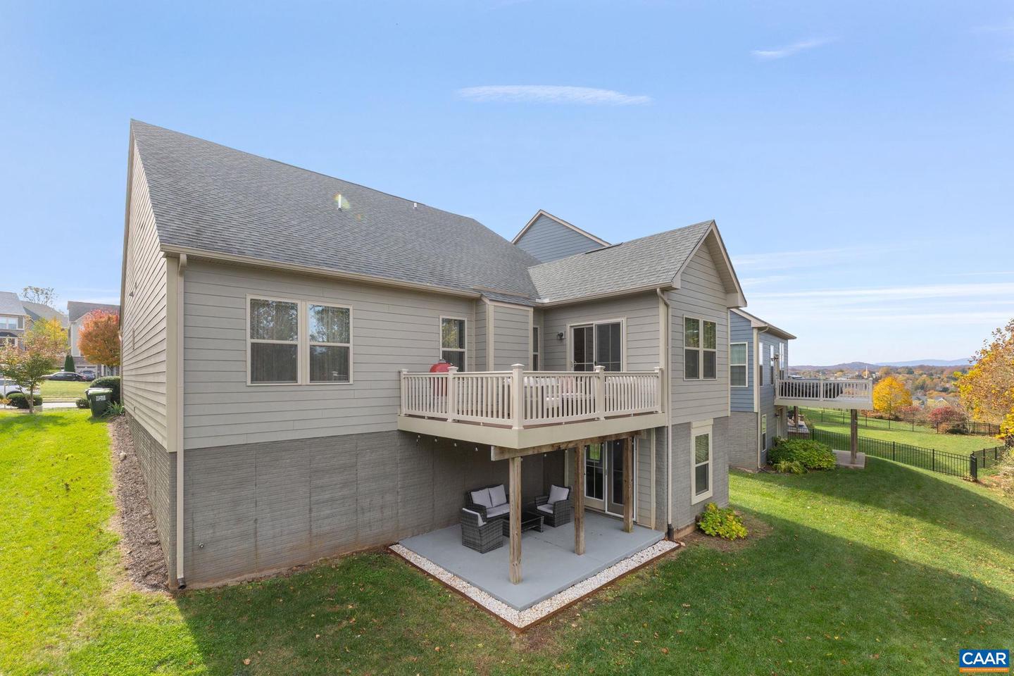 1395 DELPHI LN, CHARLOTTESVILLE, Virginia 22911, 2 Bedrooms Bedrooms, ,3 BathroomsBathrooms,Residential,For sale,1395 DELPHI LN,670805 MLS # 670805