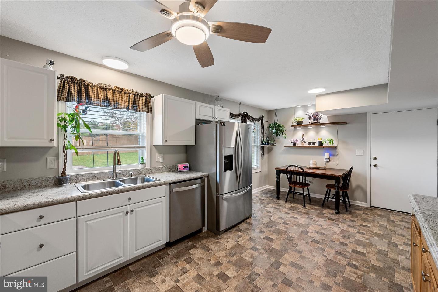 207 KILLDEER RD, STEPHENS CITY, Virginia 22655, 3 Bedrooms Bedrooms, ,2 BathroomsBathrooms,Residential,For sale,207 KILLDEER RD,VAFV2037930 MLS # VAFV2037930 207 KILLDEER RD, STEPHENS CITY, Virginia 22655, 3 Bedrooms Bedrooms, ,2 BathroomsBathrooms,Residential,For sale,207 KILLDEER RD,VAFV2037930 MLS # VAFV2037930