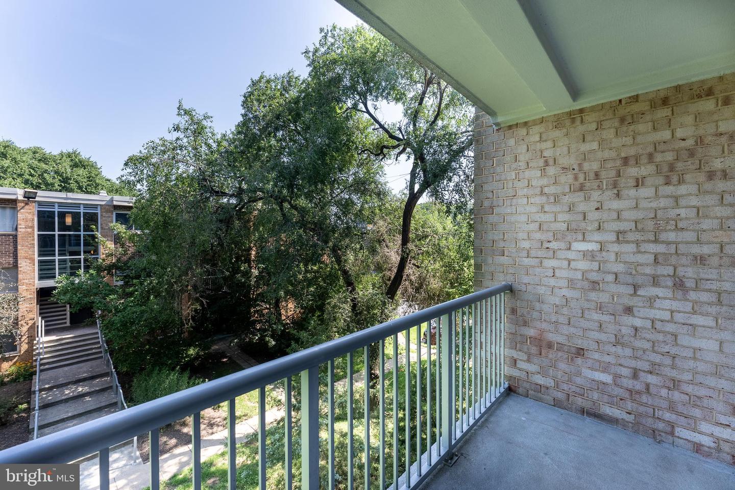 2908 KINGS CHAPEL RD #03/12, FALLS CHURCH, Virginia 22042, 2 Bedrooms Bedrooms, ,1 BathroomBathrooms,Residential,For sale,2908 KINGS CHAPEL RD #03/12,VAFX2278206 MLS # VAFX2278206