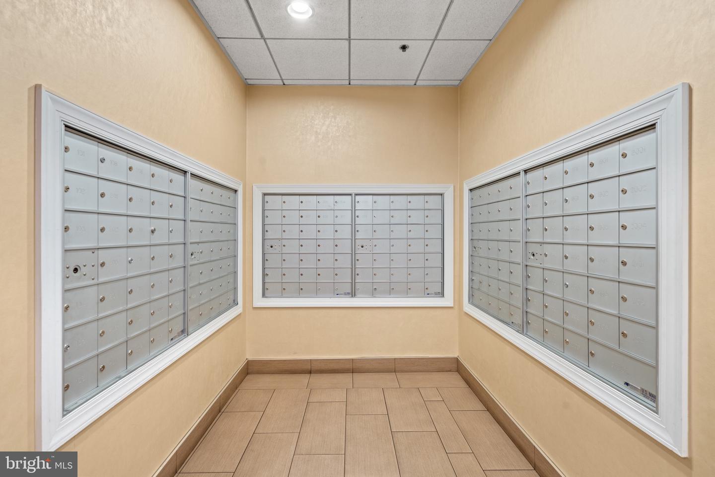 1211 S EADS ST #1009, ARLINGTON, Virginia 22202, 1 Bedroom Bedrooms, ,1 BathroomBathrooms,Residential,For sale,1211 S EADS ST #1009,VAAR2065818 MLS # VAAR2065818