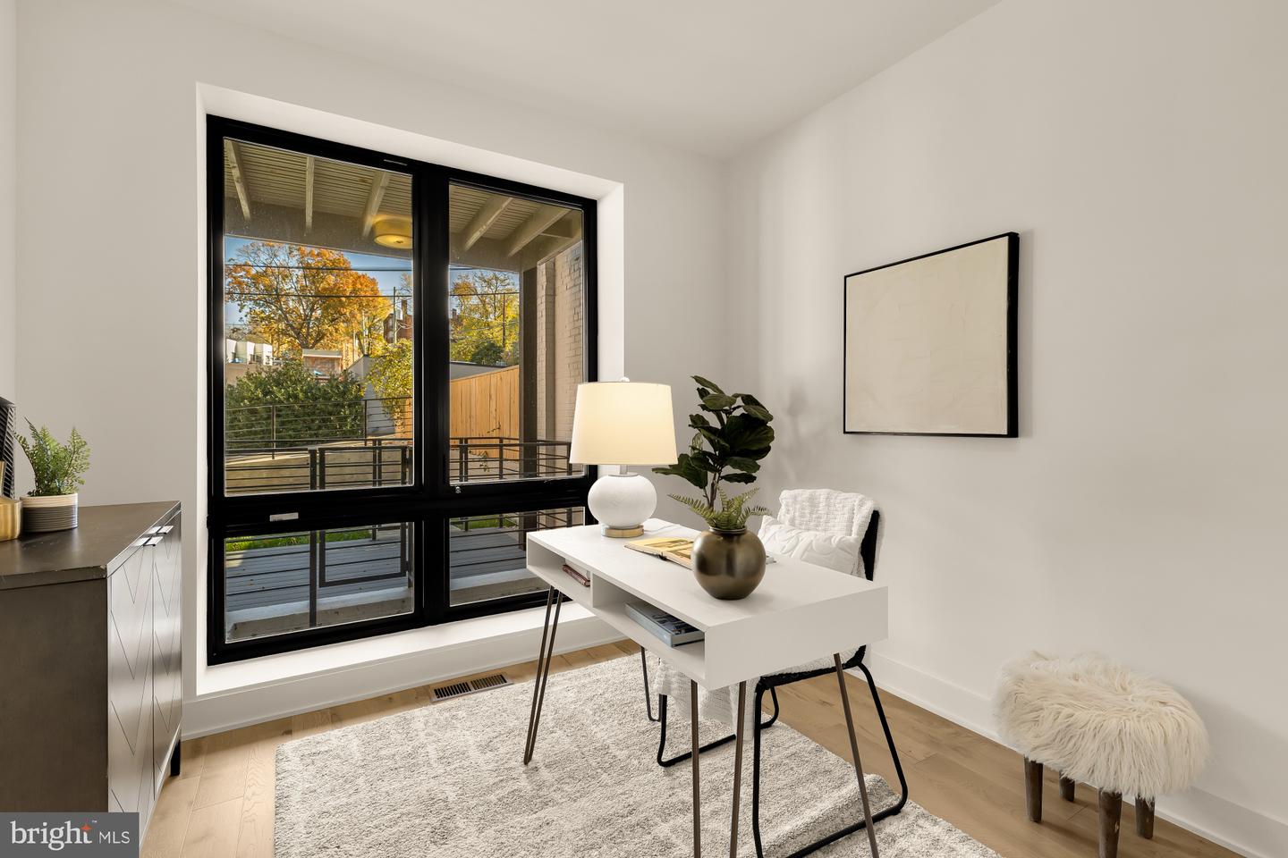 2647 41ST ST NW #2, WASHINGTON, District Of Columbia 20007, 3 Bedrooms Bedrooms, ,2 BathroomsBathrooms,Residential,For sale,2647 41ST ST NW #2,DCDC2230840 MLS # DCDC2230840