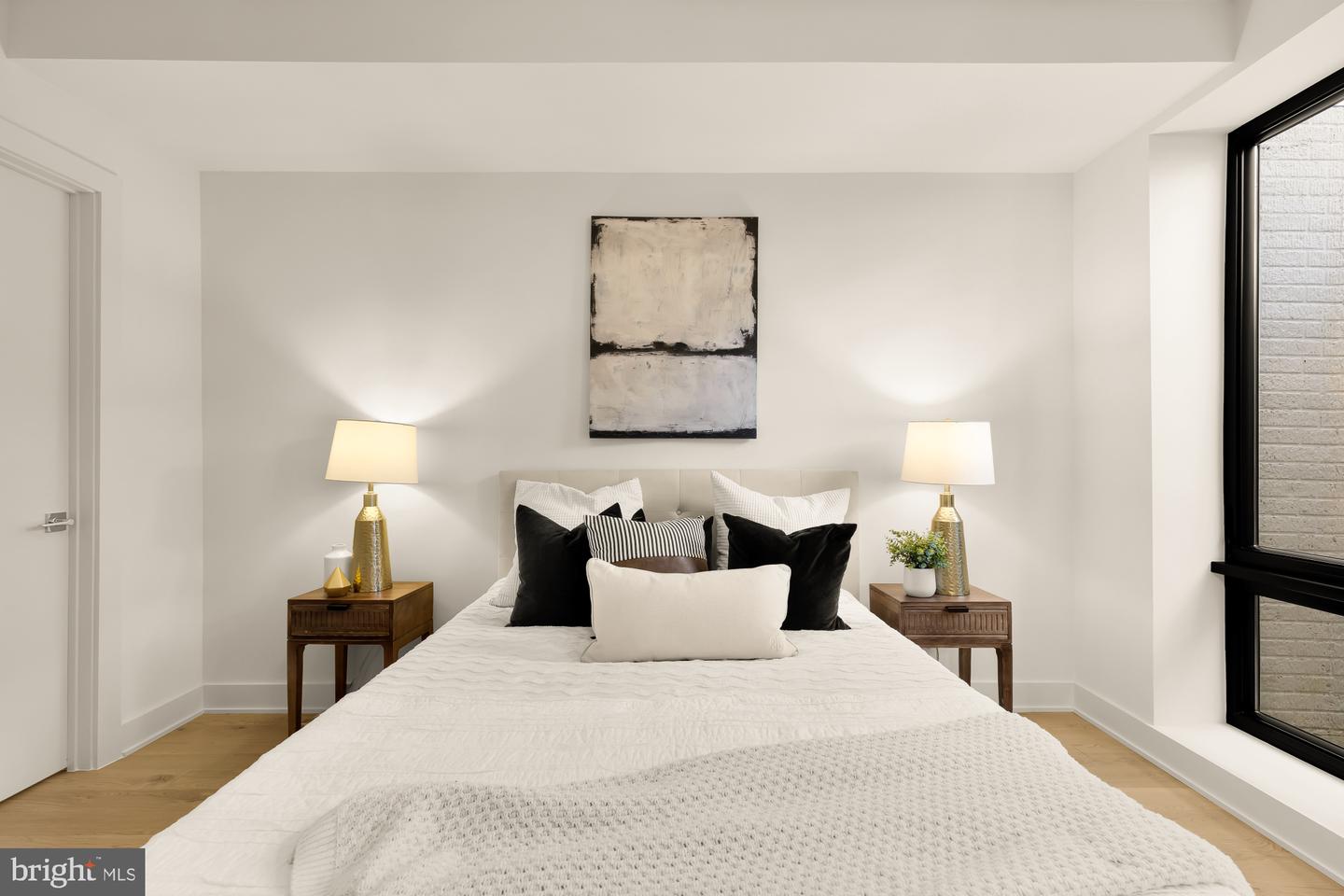 2647 41ST ST NW #2, WASHINGTON, District Of Columbia 20007, 3 Bedrooms Bedrooms, ,2 BathroomsBathrooms,Residential,For sale,2647 41ST ST NW #2,DCDC2230840 MLS # DCDC2230840