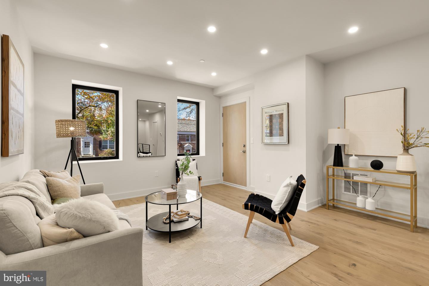 2647 41ST ST NW #2, WASHINGTON, District Of Columbia 20007, 3 Bedrooms Bedrooms, ,2 BathroomsBathrooms,Residential,For sale,2647 41ST ST NW #2,DCDC2230840 MLS # DCDC2230840