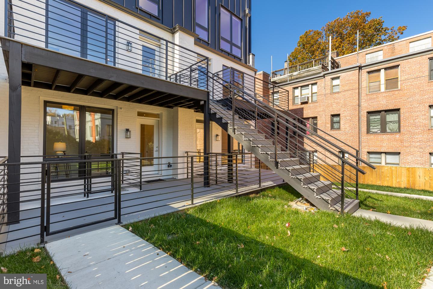 2647 41ST ST NW #2, WASHINGTON, District Of Columbia 20007, 3 Bedrooms Bedrooms, ,2 BathroomsBathrooms,Residential,For sale,2647 41ST ST NW #2,DCDC2230840 MLS # DCDC2230840