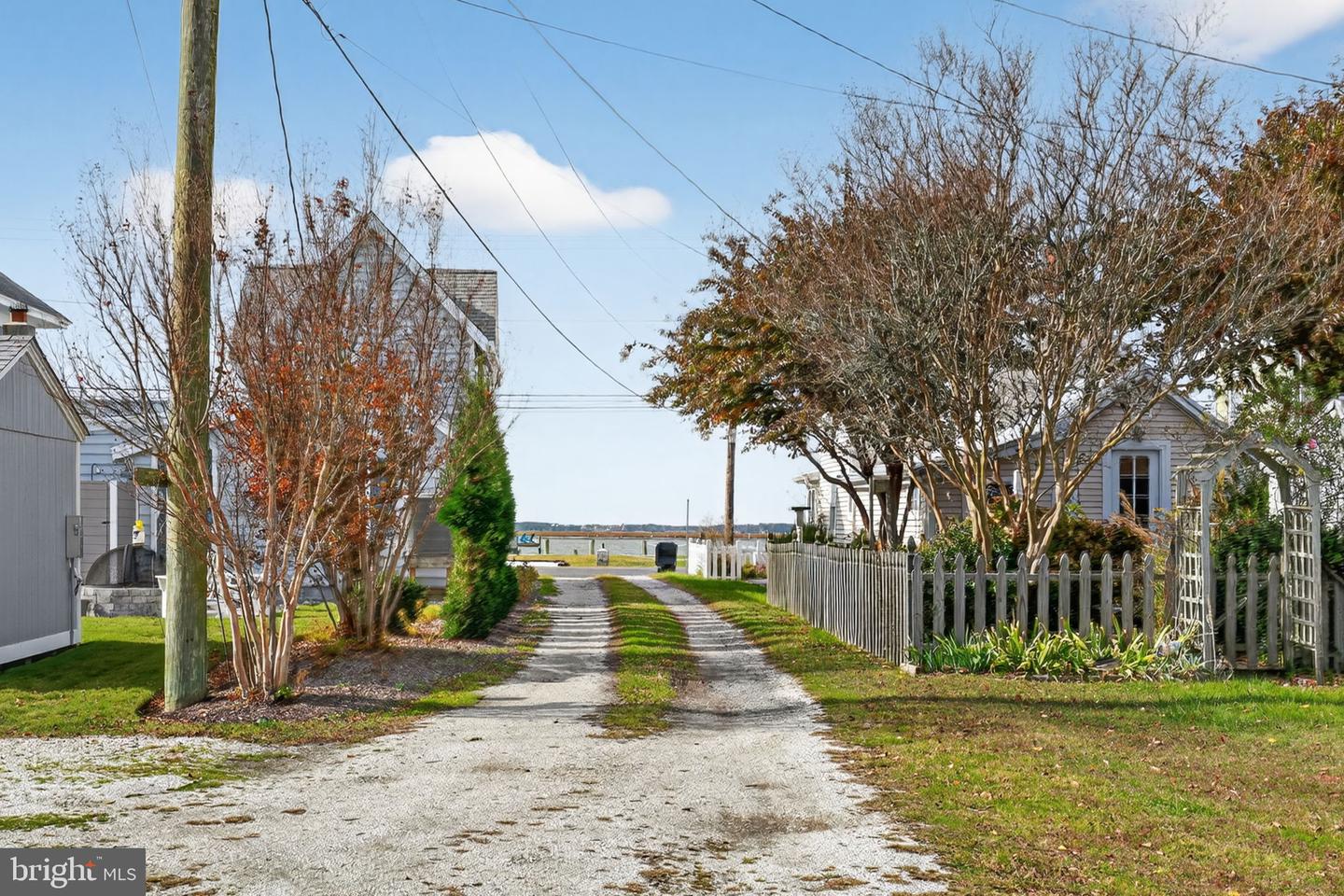 7363 ANDREWS LN, CHINCOTEAGUE ISLAND, Virginia 23336, 1 Bedroom Bedrooms, ,1 BathroomBathrooms,Residential,For sale,7363 ANDREWS LN,VAAC2002362 MLS # VAAC2002362