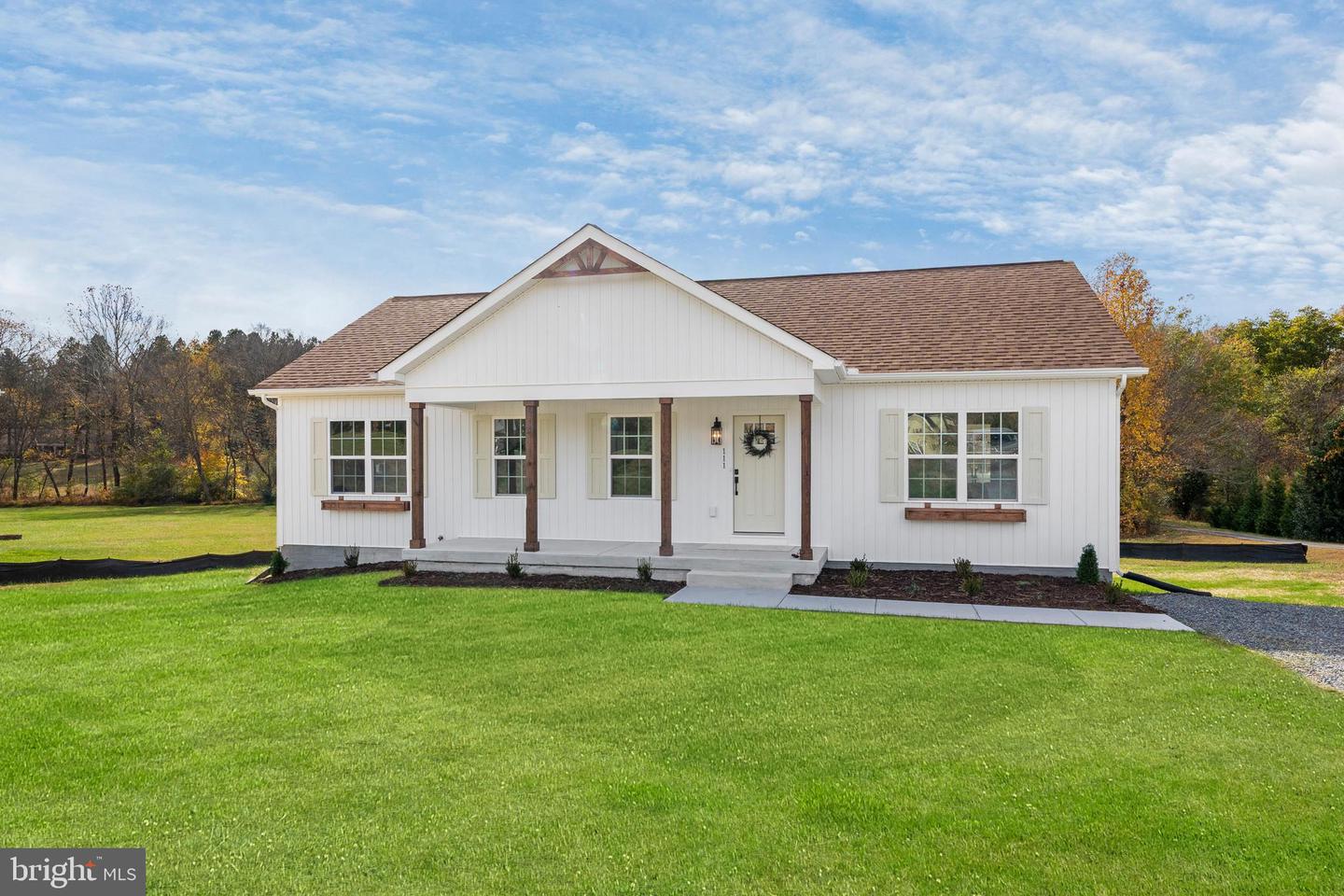 111 FAIRWAY DR, LOUISA, Virginia 23093, 5 Bedrooms Bedrooms, ,3 BathroomsBathrooms,Residential,For sale,111 FAIRWAY DR,VALA2008872 MLS # VALA2008872