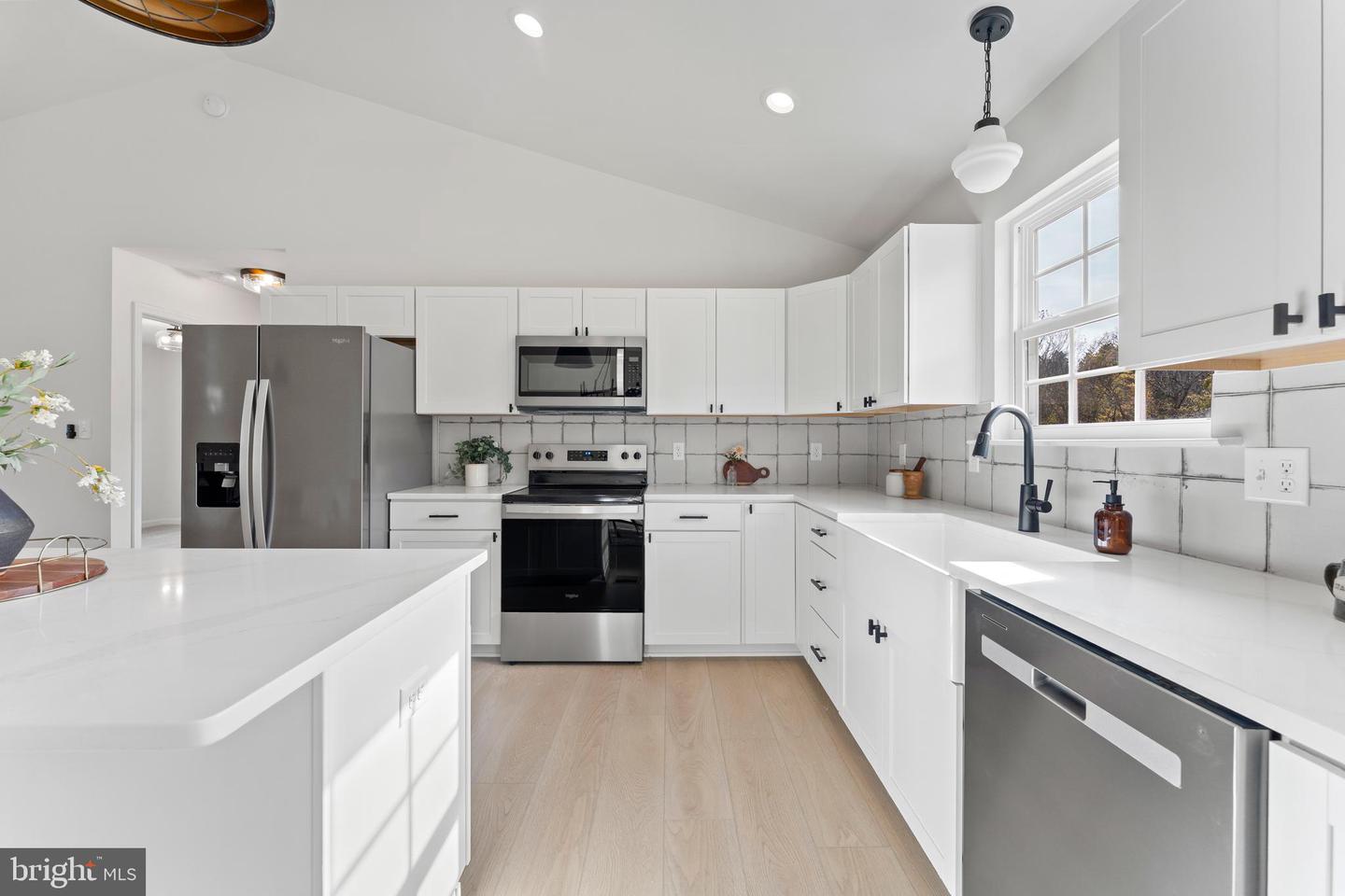 111 FAIRWAY DR, LOUISA, Virginia 23093, 5 Bedrooms Bedrooms, ,3 BathroomsBathrooms,Residential,For sale,111 FAIRWAY DR,VALA2008872 MLS # VALA2008872