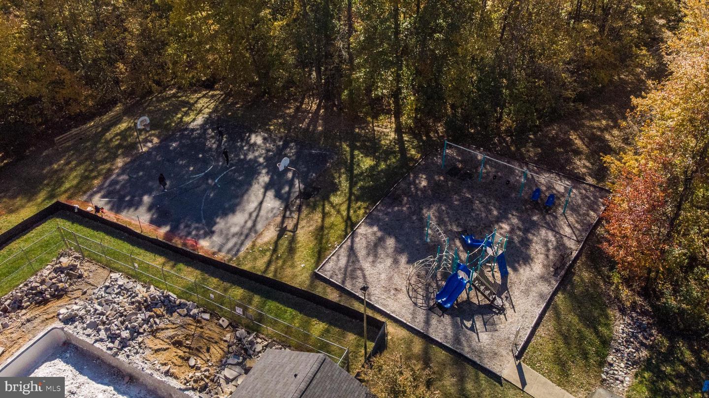 10 ASHLEY CT, STAFFORD, Virginia 22554, 4 Bedrooms Bedrooms, 7 Rooms Rooms,2 BathroomsBathrooms,Residential,For sale,10 ASHLEY CT,VAST2044092 MLS # VAST2044092