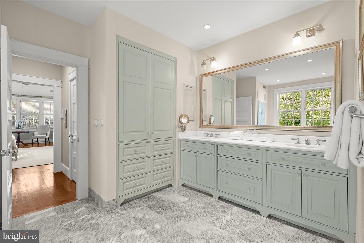 3033 UNIVERSITY TER NW, WASHINGTON, District Of Columbia 20016, 6 Bedrooms Bedrooms, ,6 BathroomsBathrooms,Residential,For sale,3033 UNIVERSITY TER NW,DCDC2230856 MLS # DCDC2230856