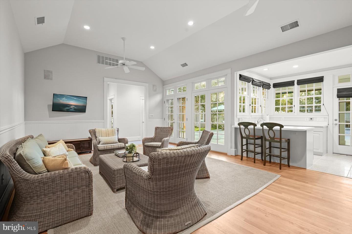 3033 UNIVERSITY TER NW, WASHINGTON, District Of Columbia 20016, 6 Bedrooms Bedrooms, ,6 BathroomsBathrooms,Residential,For sale,3033 UNIVERSITY TER NW,DCDC2230856 MLS # DCDC2230856