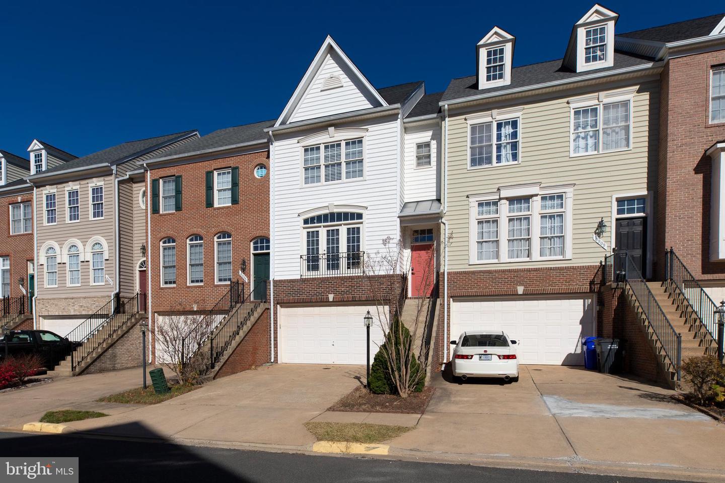 6907 STANWICK SQ, GAINESVILLE, Virginia 20155, 3 Bedrooms Bedrooms, ,2 BathroomsBathrooms,Residential,For sale,6907 STANWICK SQ,VAPW2107470 MLS # VAPW2107470