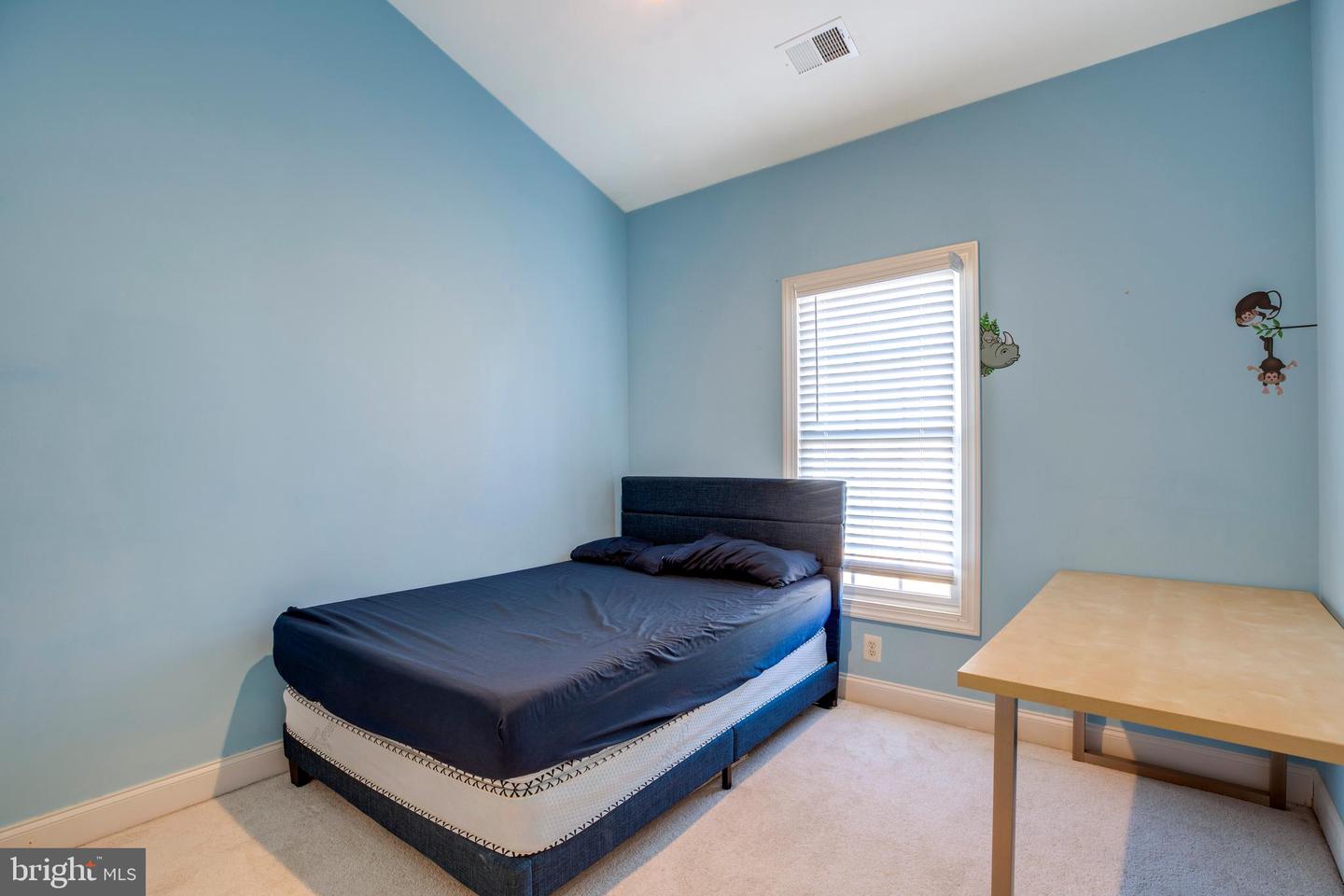 6907 STANWICK SQ, GAINESVILLE, Virginia 20155, 3 Bedrooms Bedrooms, ,2 BathroomsBathrooms,Residential,For sale,6907 STANWICK SQ,VAPW2107470 MLS # VAPW2107470