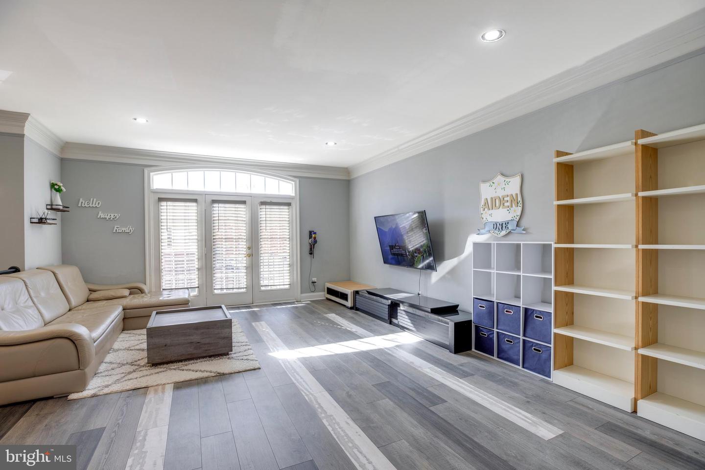 6907 STANWICK SQ, GAINESVILLE, Virginia 20155, 3 Bedrooms Bedrooms, ,2 BathroomsBathrooms,Residential,For sale,6907 STANWICK SQ,VAPW2107470 MLS # VAPW2107470