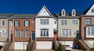 6907 STANWICK SQ, GAINESVILLE, Virginia 20155, 3 Bedrooms Bedrooms, ,2 BathroomsBathrooms,Residential,For sale,6907 STANWICK SQ,VAPW2107470 MLS # VAPW2107470