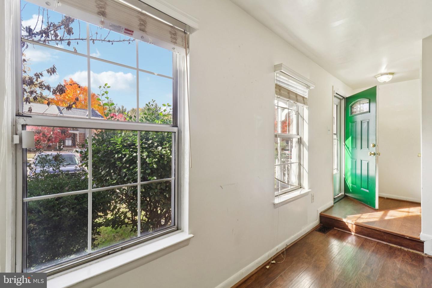 15037 CATALPA CT, WOODBRIDGE, Virginia 22193, 3 Bedrooms Bedrooms, ,2 BathroomsBathrooms,Residential,For sale,15037 CATALPA CT,VAPW2107494 MLS # VAPW2107494