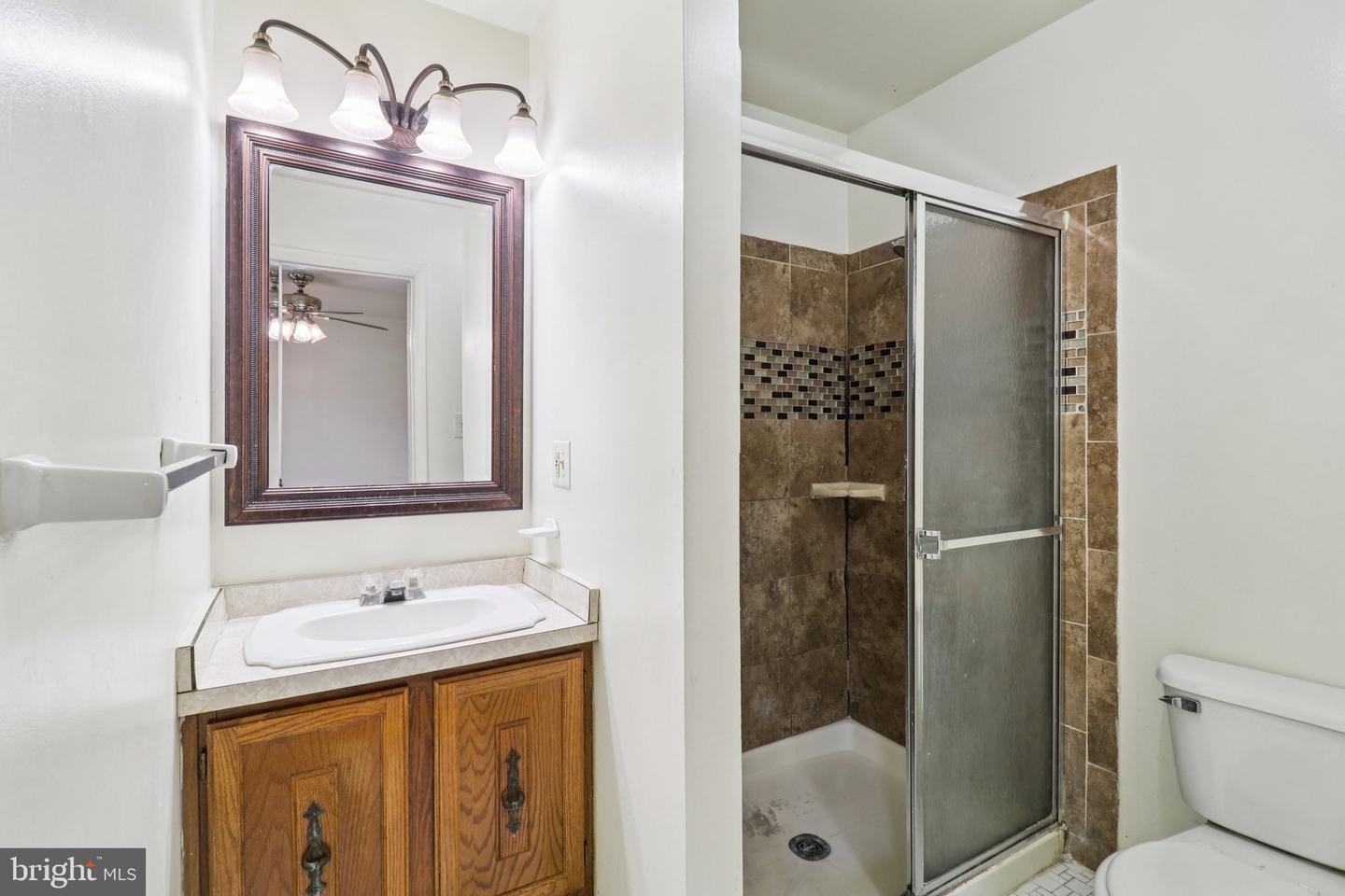 15037 CATALPA CT, WOODBRIDGE, Virginia 22193, 3 Bedrooms Bedrooms, ,2 BathroomsBathrooms,Residential,For sale,15037 CATALPA CT,VAPW2107494 MLS # VAPW2107494