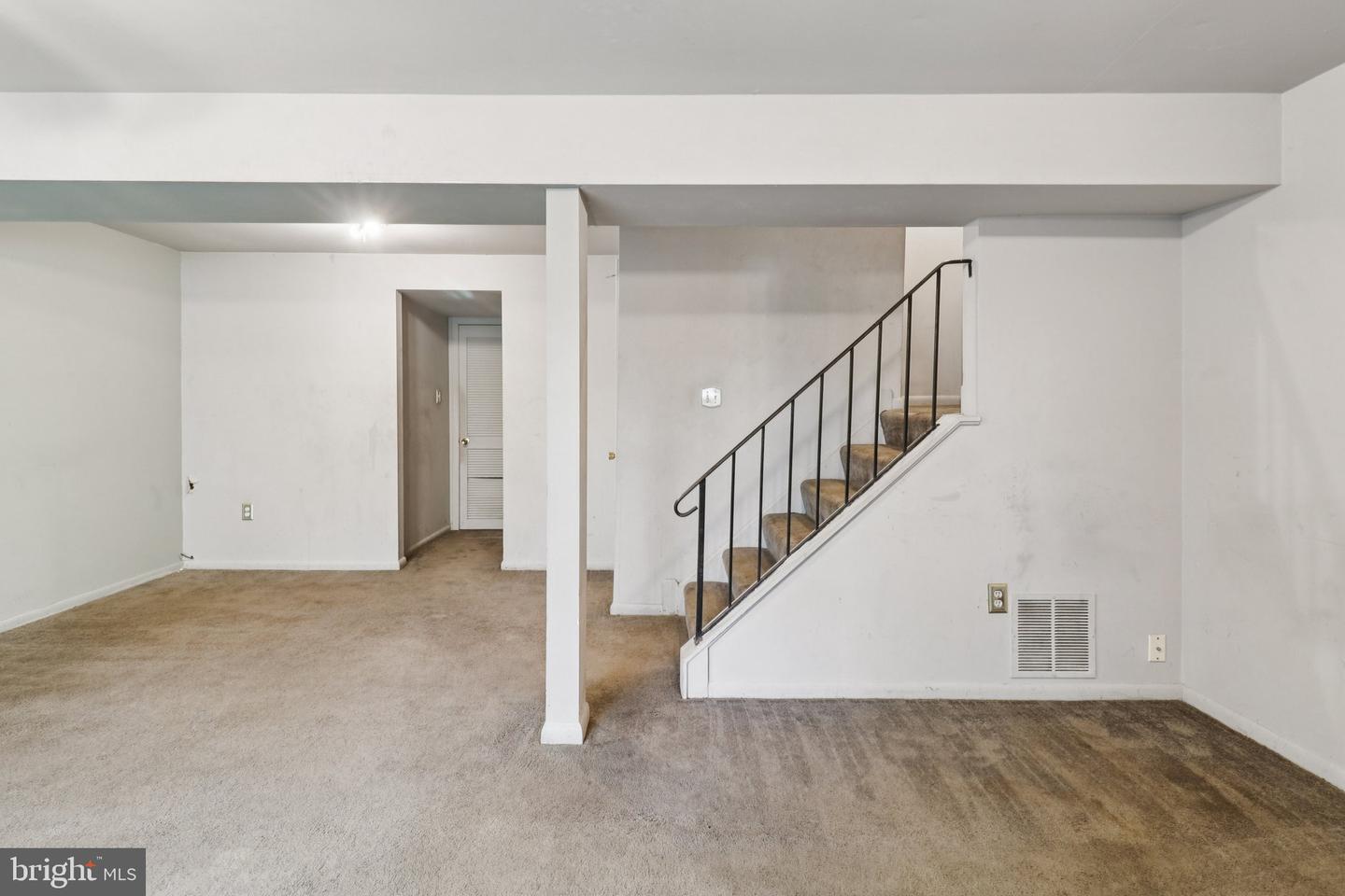 15037 CATALPA CT, WOODBRIDGE, Virginia 22193, 3 Bedrooms Bedrooms, ,2 BathroomsBathrooms,Residential,For sale,15037 CATALPA CT,VAPW2107494 MLS # VAPW2107494