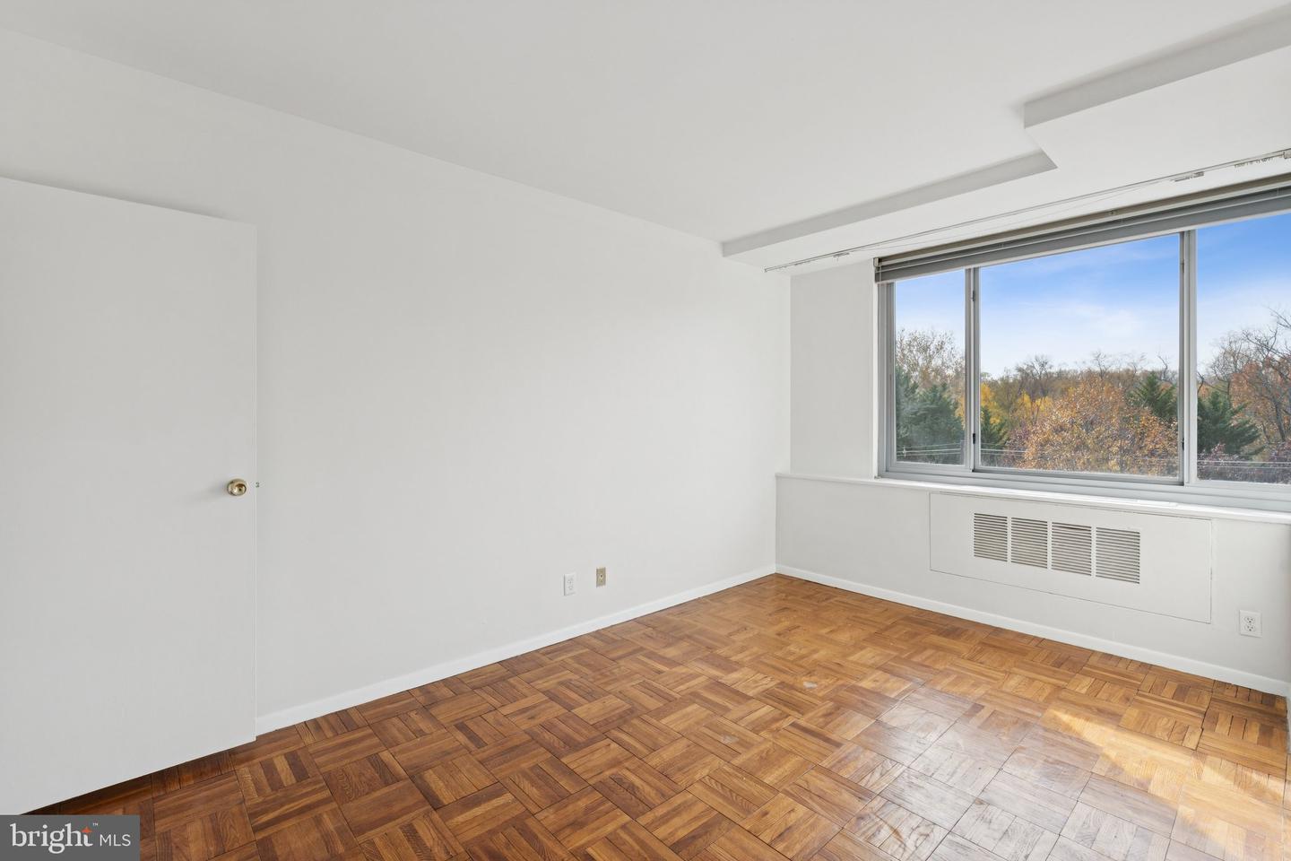 4200 CATHEDRAL AVE NW #815, WASHINGTON, District Of Columbia 20016, 1 Bedroom Bedrooms, ,1 BathroomBathrooms,Residential,For sale,4200 CATHEDRAL AVE NW #815,DCDC2230966 MLS # DCDC2230966