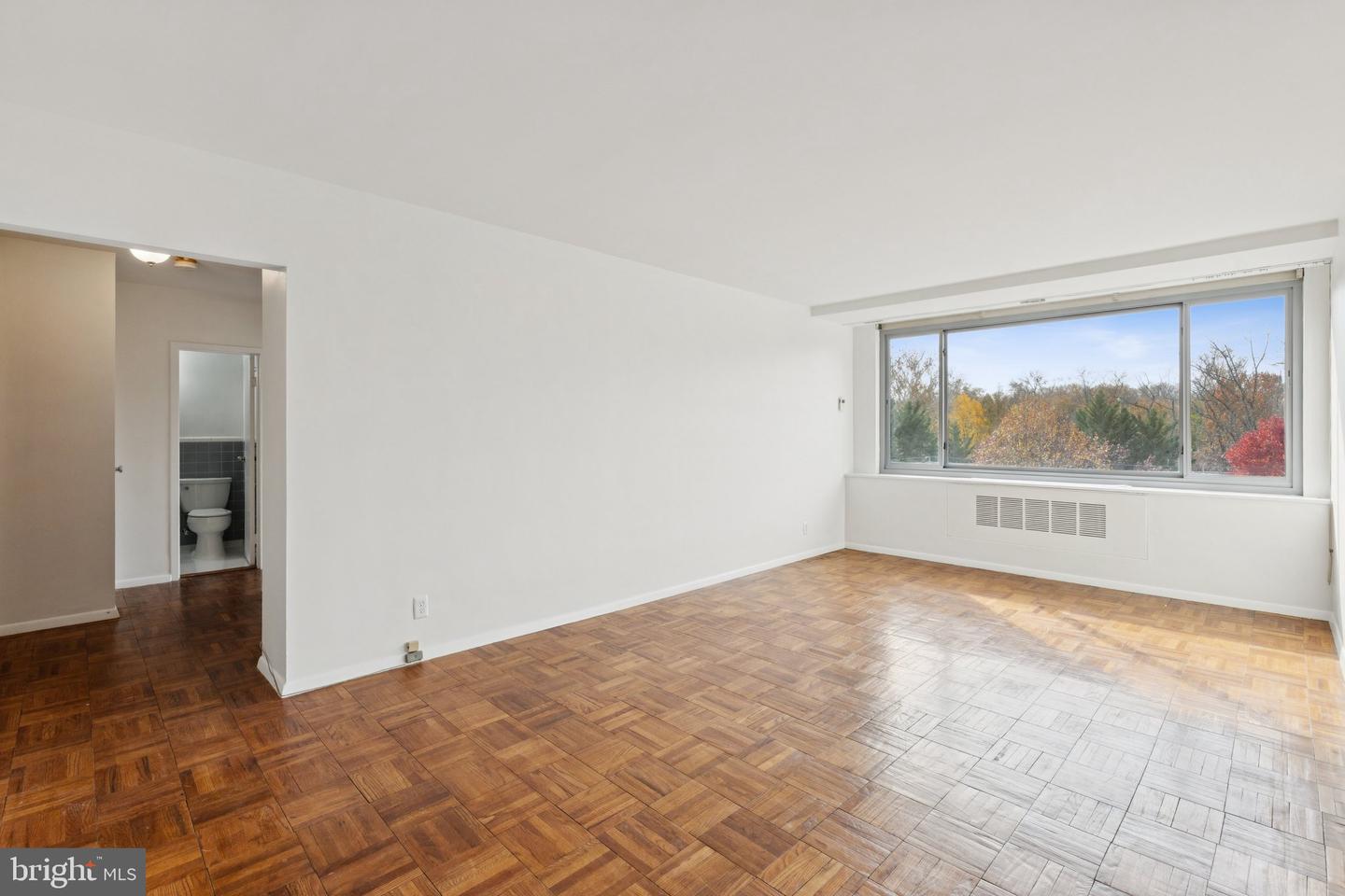 4200 CATHEDRAL AVE NW #815, WASHINGTON, District Of Columbia 20016, 1 Bedroom Bedrooms, ,1 BathroomBathrooms,Residential,For sale,4200 CATHEDRAL AVE NW #815,DCDC2230966 MLS # DCDC2230966