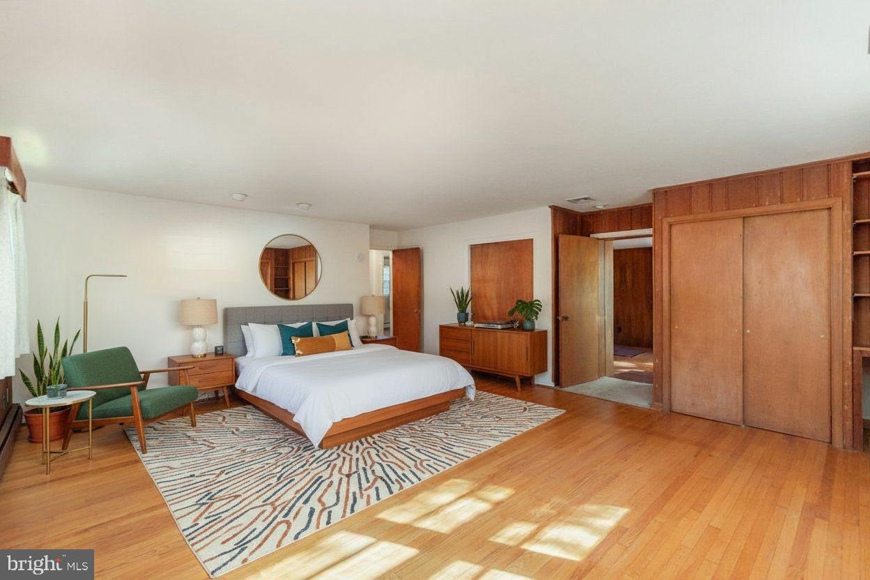 6478 WOODRIDGE RD, ALEXANDRIA, Virginia 22312, 4 Bedrooms Bedrooms, 6 Rooms Rooms,2 BathroomsBathrooms,Residential,For sale,6478 WOODRIDGE RD,VAFX2278374 MLS # VAFX2278374