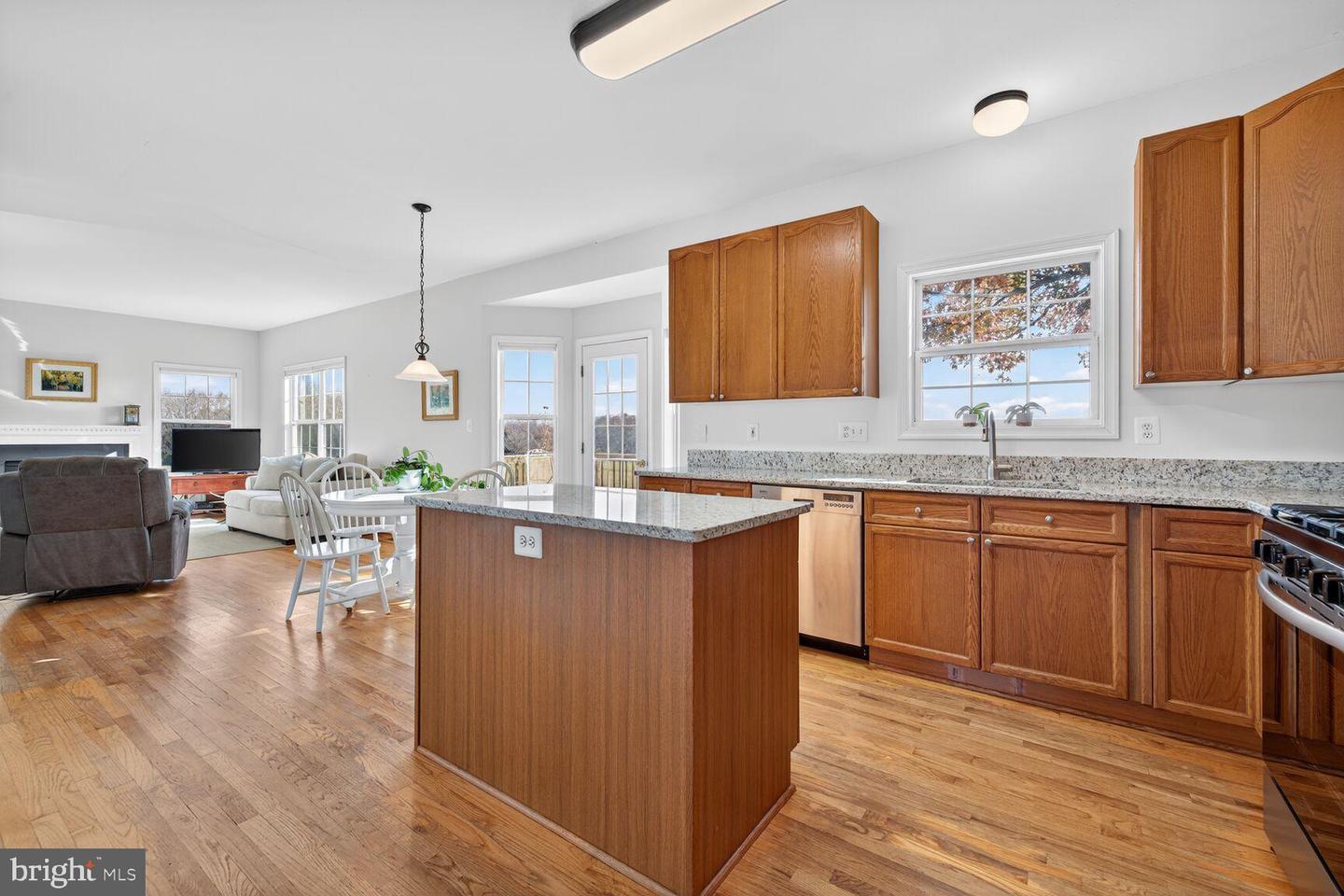 12380 MOUNTAIN RD, LOVETTSVILLE, Virginia 20180, 4 Bedrooms Bedrooms, 9 Rooms Rooms,2 BathroomsBathrooms,Residential,For sale,12380 MOUNTAIN RD,VALO2110768 MLS # VALO2110768