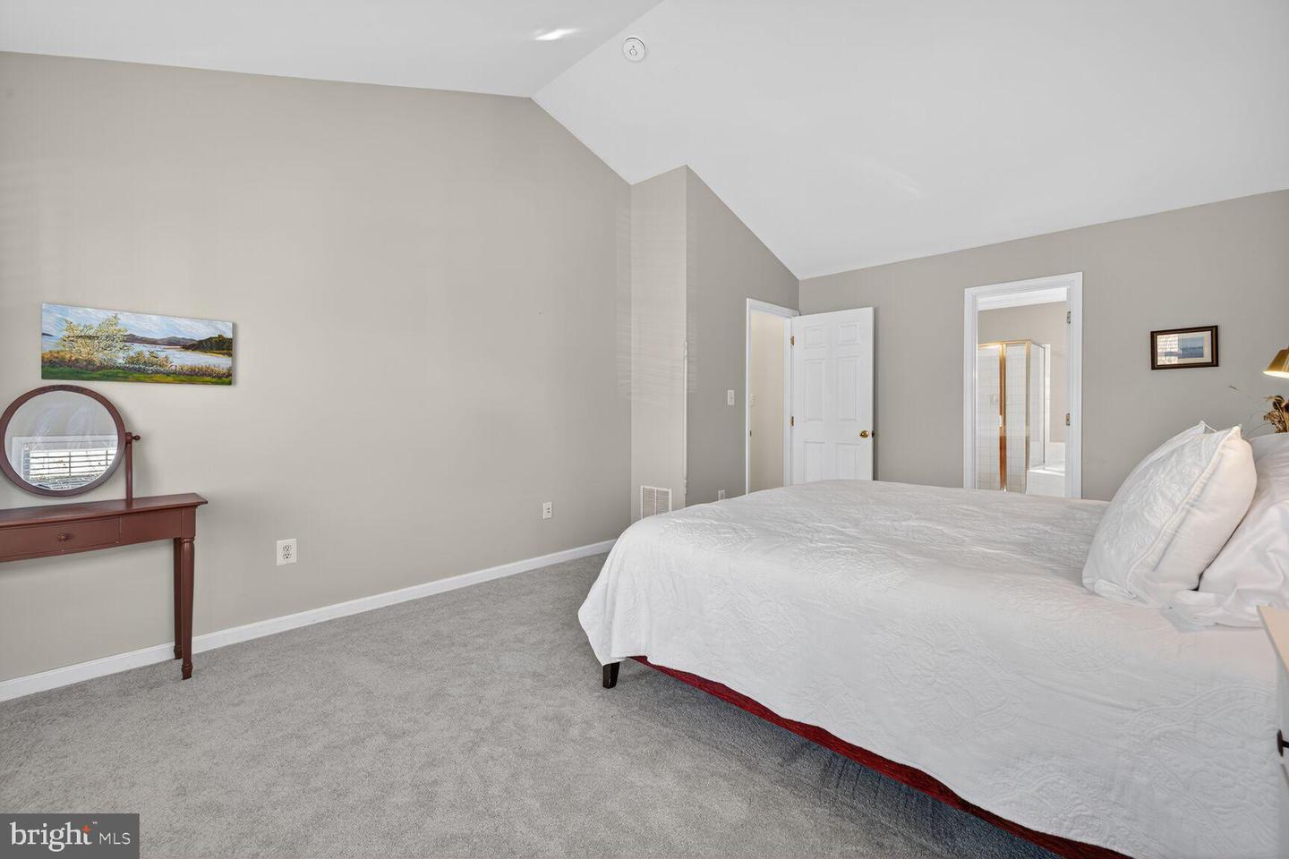 12380 MOUNTAIN RD, LOVETTSVILLE, Virginia 20180, 4 Bedrooms Bedrooms, 9 Rooms Rooms,2 BathroomsBathrooms,Residential,For sale,12380 MOUNTAIN RD,VALO2110768 MLS # VALO2110768