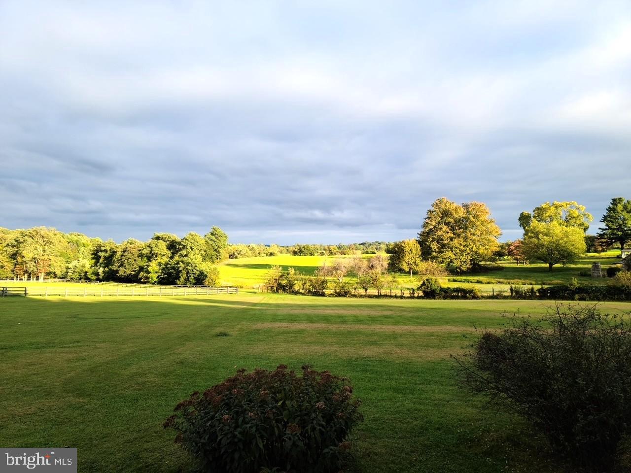 12380 MOUNTAIN RD, LOVETTSVILLE, Virginia 20180, 4 Bedrooms Bedrooms, 9 Rooms Rooms,2 BathroomsBathrooms,Residential,For sale,12380 MOUNTAIN RD,VALO2110768 MLS # VALO2110768