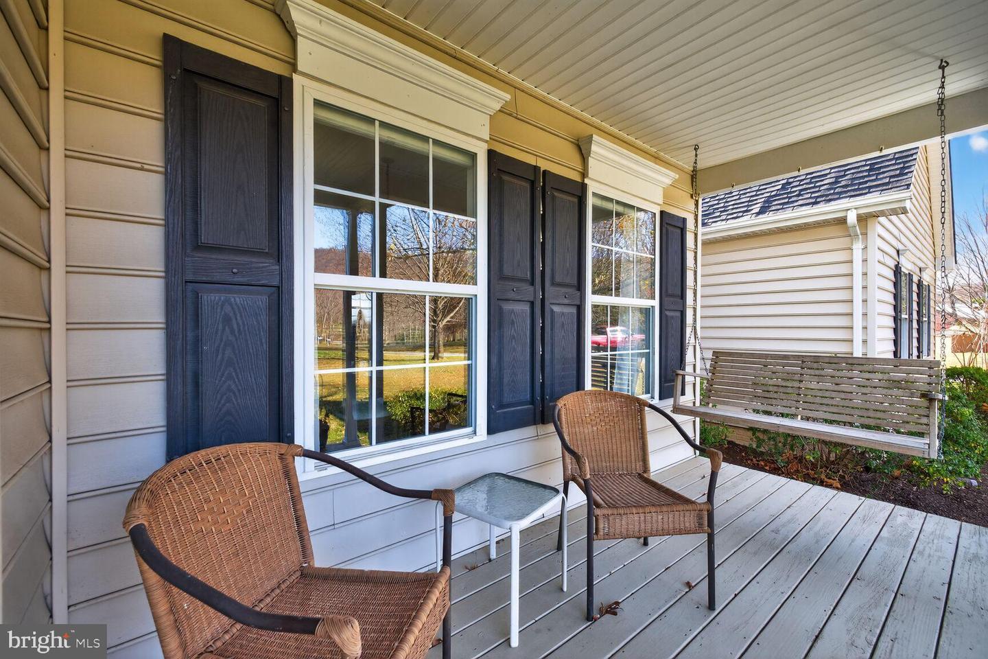 12380 MOUNTAIN RD, LOVETTSVILLE, Virginia 20180, 4 Bedrooms Bedrooms, 9 Rooms Rooms,2 BathroomsBathrooms,Residential,For sale,12380 MOUNTAIN RD,VALO2110768 MLS # VALO2110768