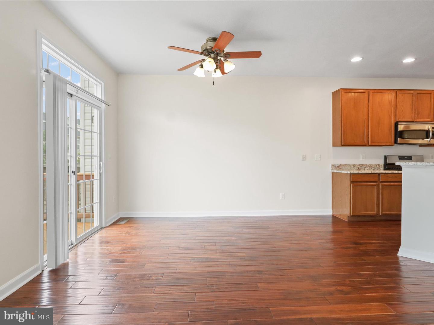 7684 AUDUBON MEADOW WAY, ALEXANDRIA, Virginia 22306, 3 Bedrooms Bedrooms, ,3 BathroomsBathrooms,Residential,For sale,7684 AUDUBON MEADOW WAY,VAFX2278296 MLS # VAFX2278296