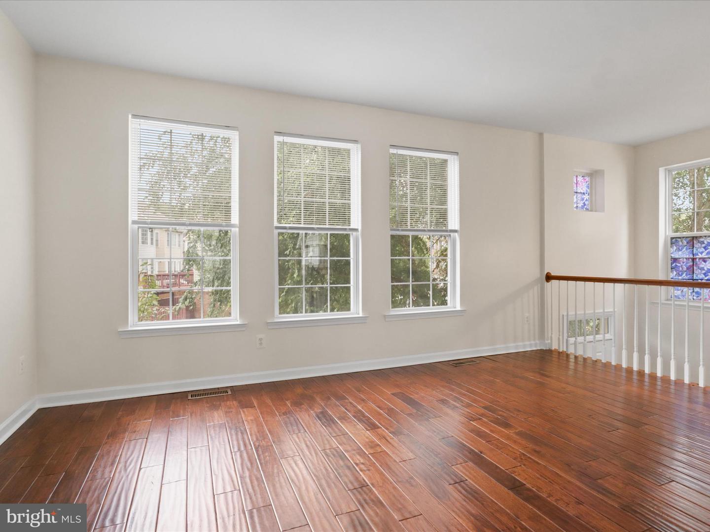 7684 AUDUBON MEADOW WAY, ALEXANDRIA, Virginia 22306, 3 Bedrooms Bedrooms, ,3 BathroomsBathrooms,Residential,For sale,7684 AUDUBON MEADOW WAY,VAFX2278296 MLS # VAFX2278296