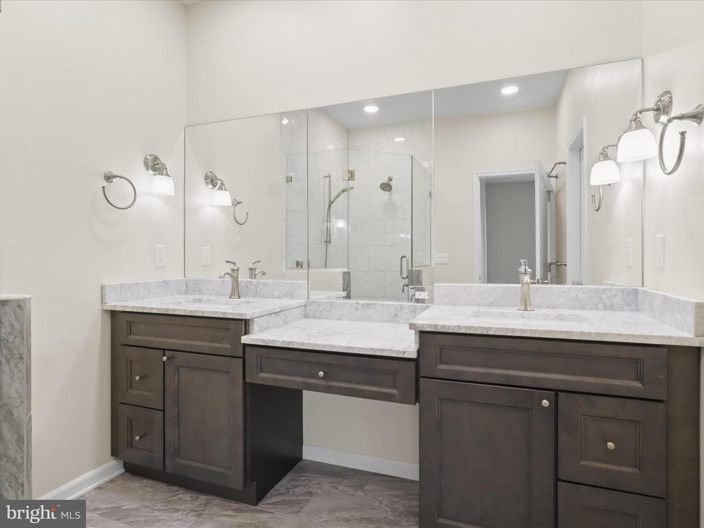 7684 AUDUBON MEADOW WAY, ALEXANDRIA, Virginia 22306, 3 Bedrooms Bedrooms, ,3 BathroomsBathrooms,Residential,For sale,7684 AUDUBON MEADOW WAY,VAFX2278296 MLS # VAFX2278296