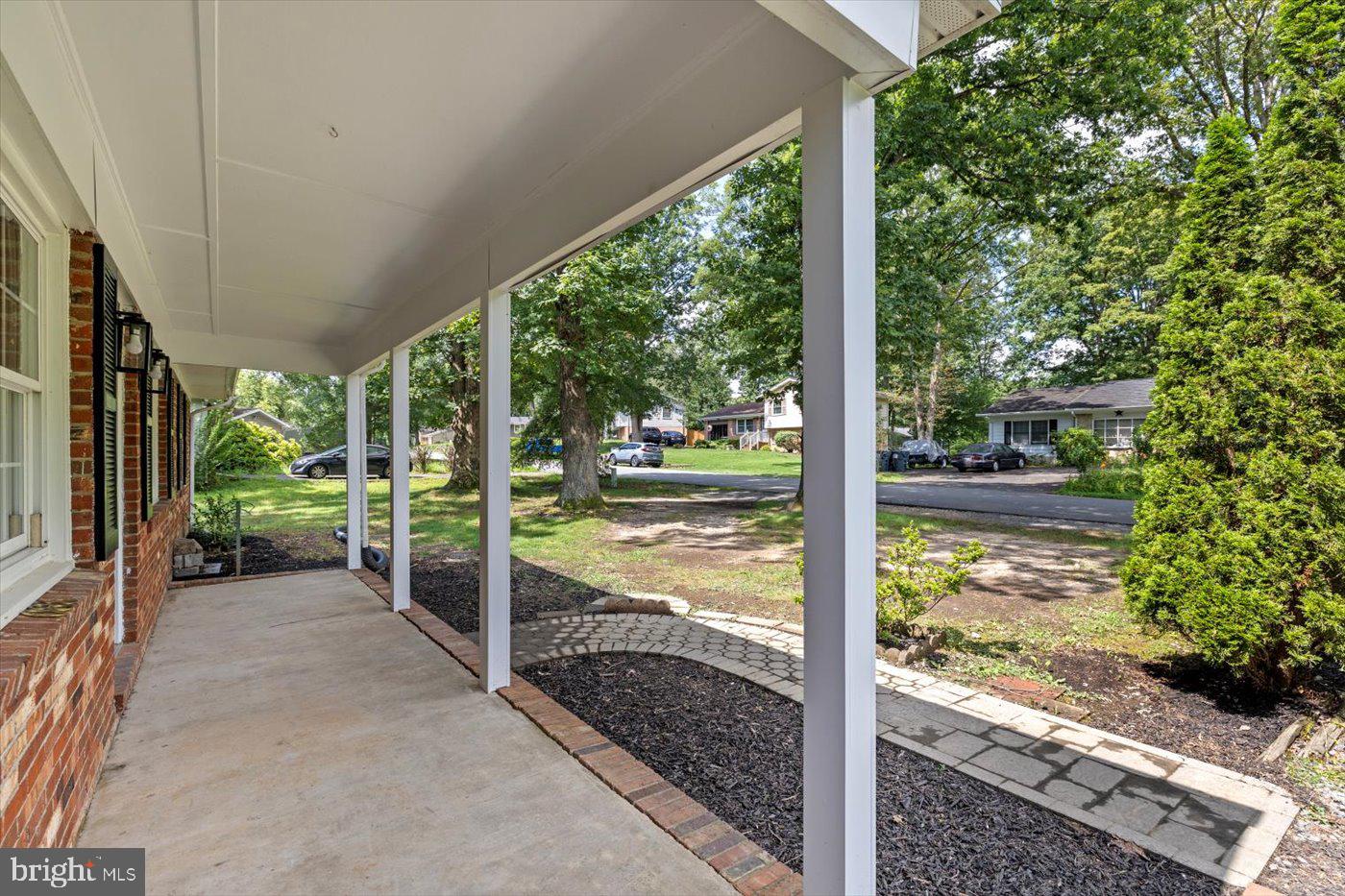 809 SHERWOOD LN, FREDERICKSBURG, Virginia 22407, 3 Bedrooms Bedrooms, ,2 BathroomsBathrooms,Residential,For sale,809 SHERWOOD LN,VASP2037476 MLS # VASP2037476