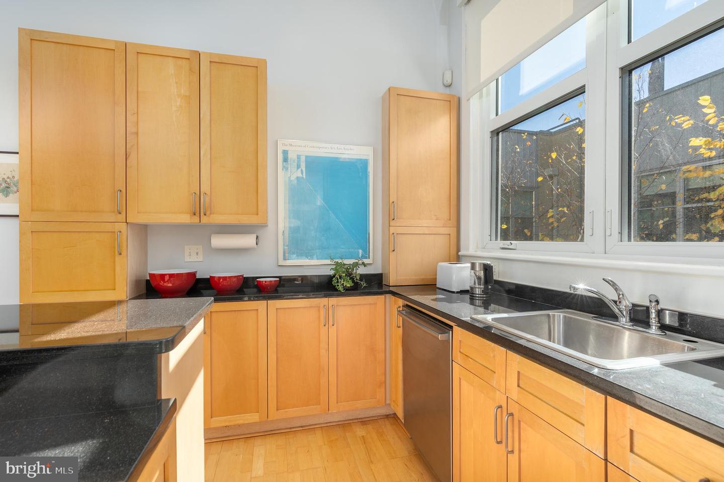 2380 CHAMPLAIN ST NW #15 NOW 305 PENTHOUSE, WASHINGTON, District Of Columbia 20009, 2 Bedrooms Bedrooms, 7 Rooms Rooms,2 BathroomsBathrooms,Residential,For sale,2380 CHAMPLAIN ST NW #15 NOW 305 PENTHOUSE,DCDC2230902 MLS # DCDC2230902