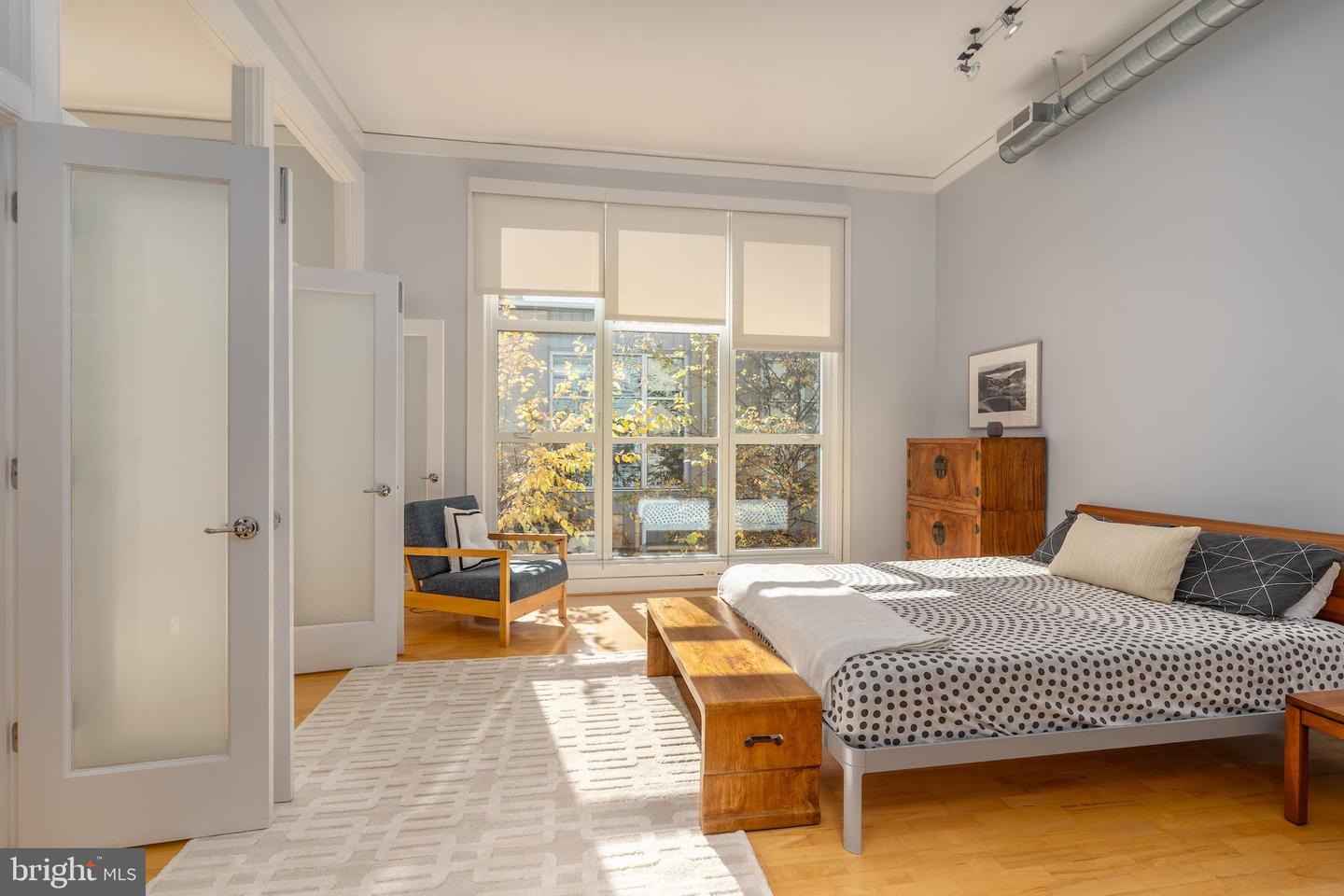 2380 CHAMPLAIN ST NW #15 NOW 305 PENTHOUSE, WASHINGTON, District Of Columbia 20009, 2 Bedrooms Bedrooms, 7 Rooms Rooms,2 BathroomsBathrooms,Residential,For sale,2380 CHAMPLAIN ST NW #15 NOW 305 PENTHOUSE,DCDC2230902 MLS # DCDC2230902